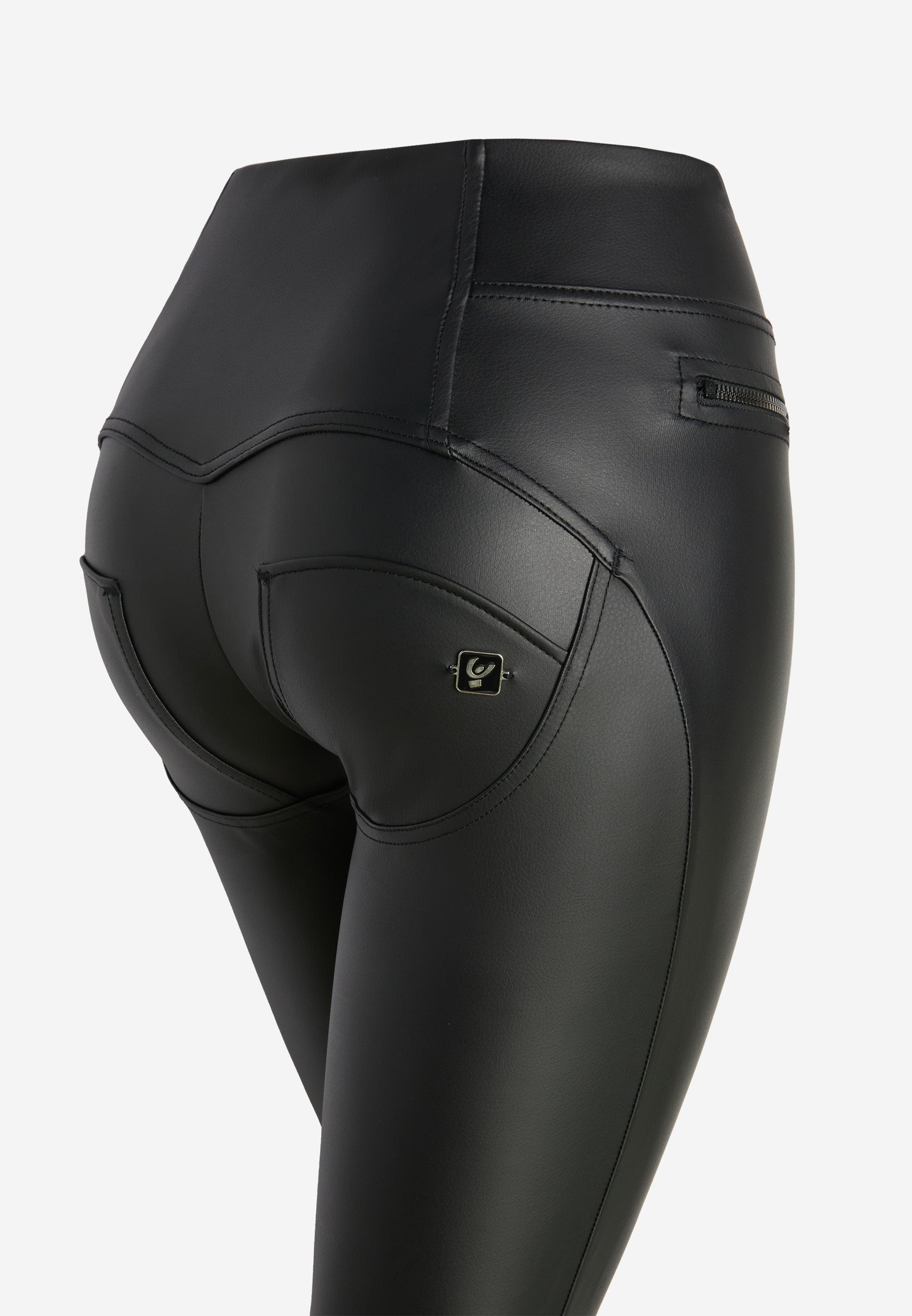 freddy-wr-up-pantaloni-donna-superskinny-vita-alta-in-similpelle-martellata image 8