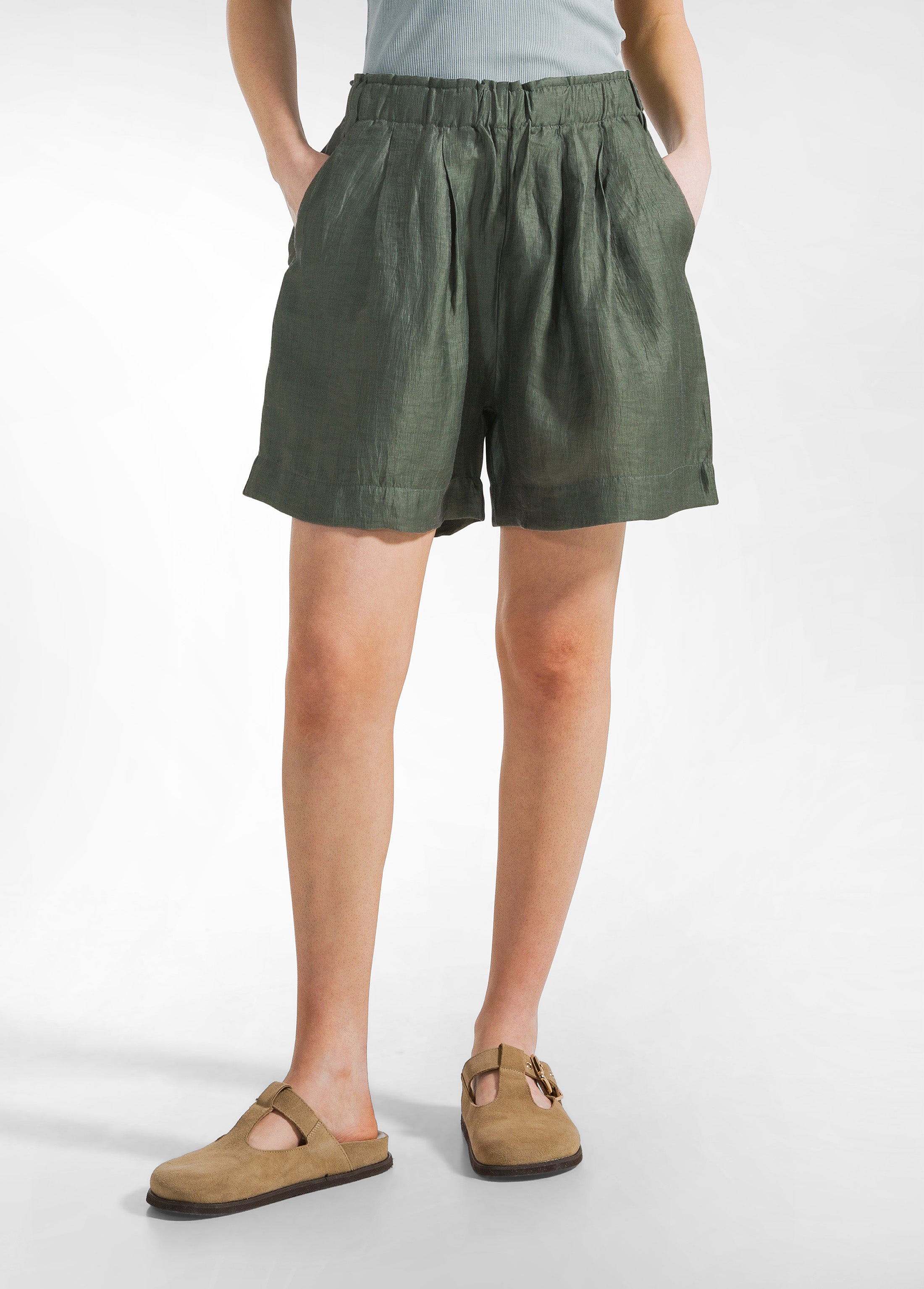 deha-shorts-in-lino-lucido-verde-vita-elastica image 2