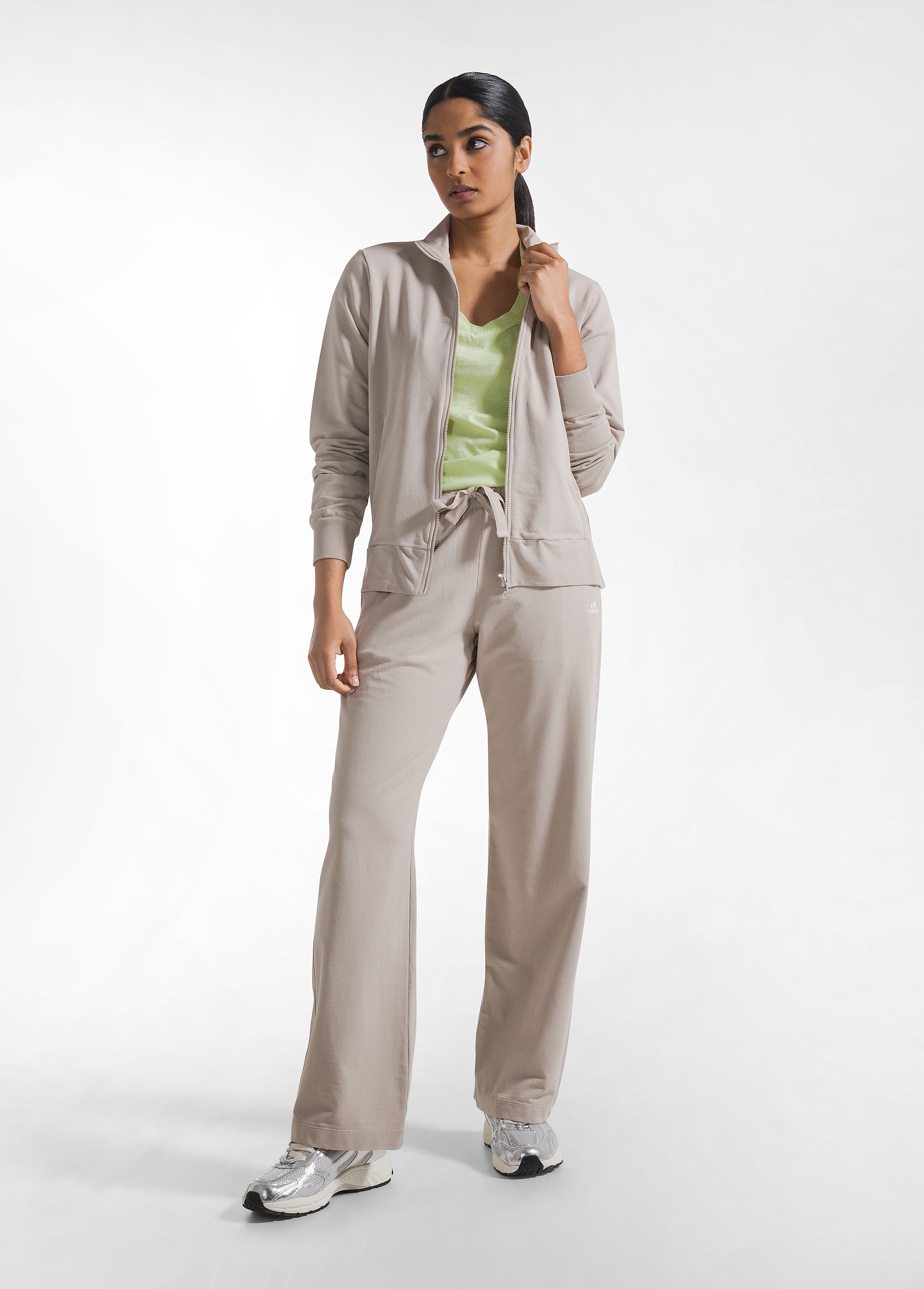 deha-felpa-leggera-core-con-zip-beige-felpa-donna-con-collo-alto image 4