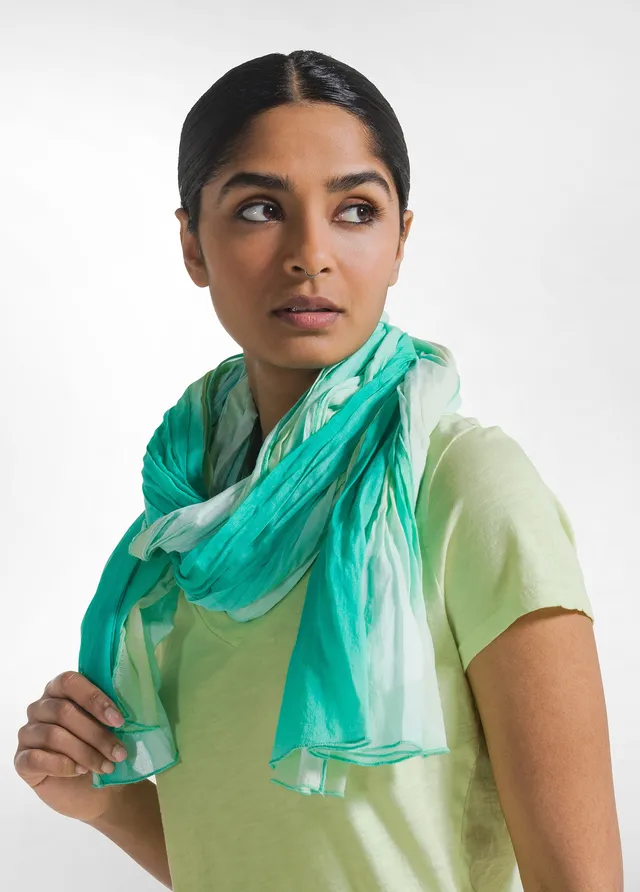 deha-d42900-foulard-in-mussola-di-cotone-verde image 1