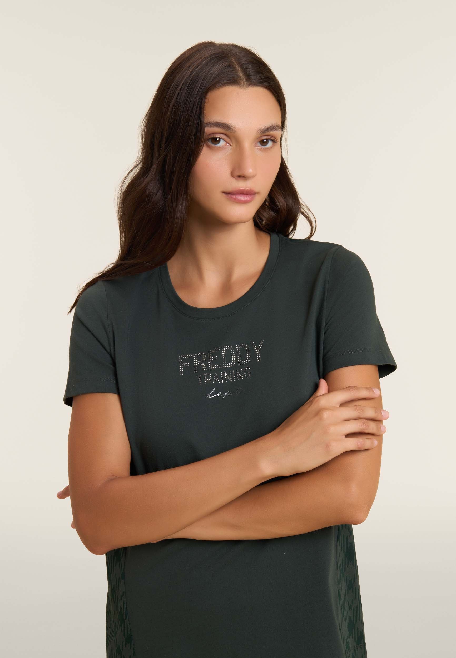freddy-t-shirt-raglan-donna-maniche-lunghe-con-inserto-geometrico image 4