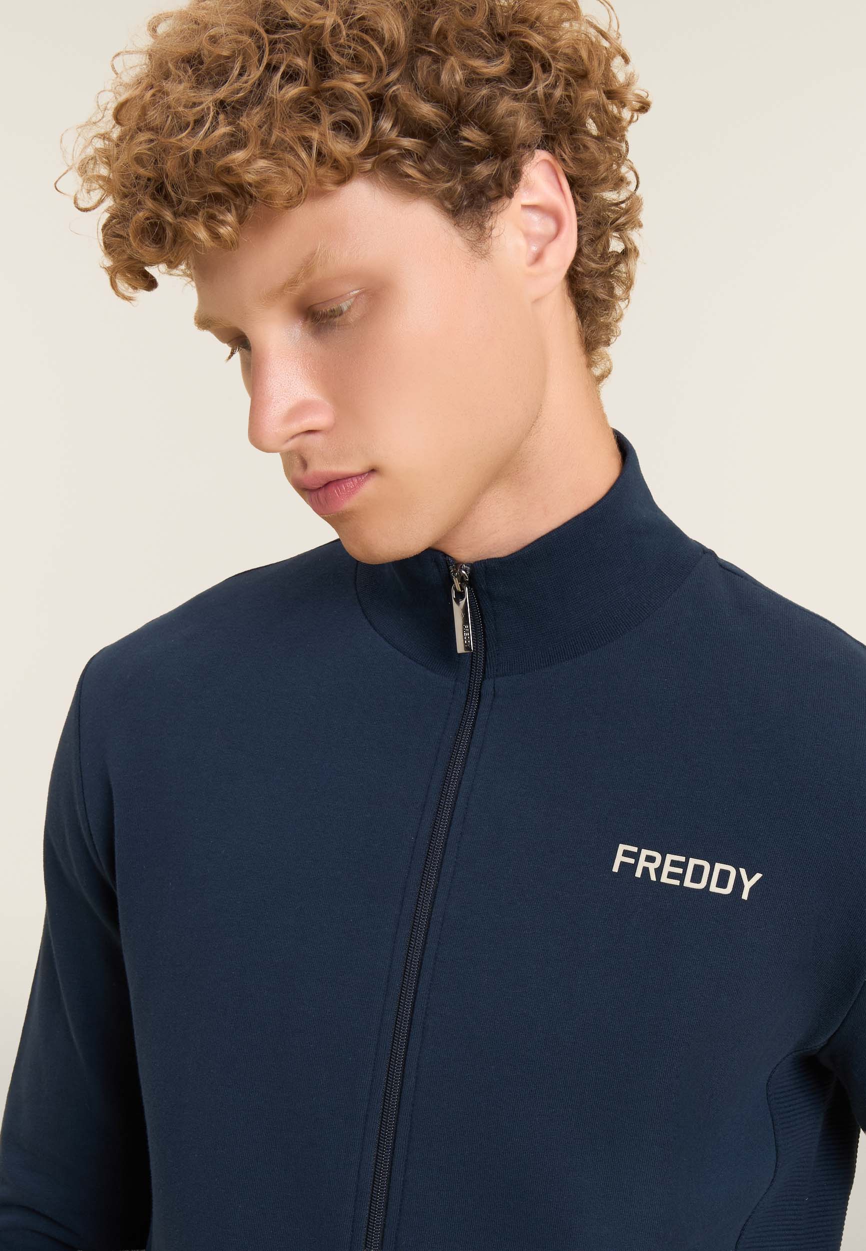 freddy-felpa-uomo-con-zip-100-cotone-inserti-rigati image 4