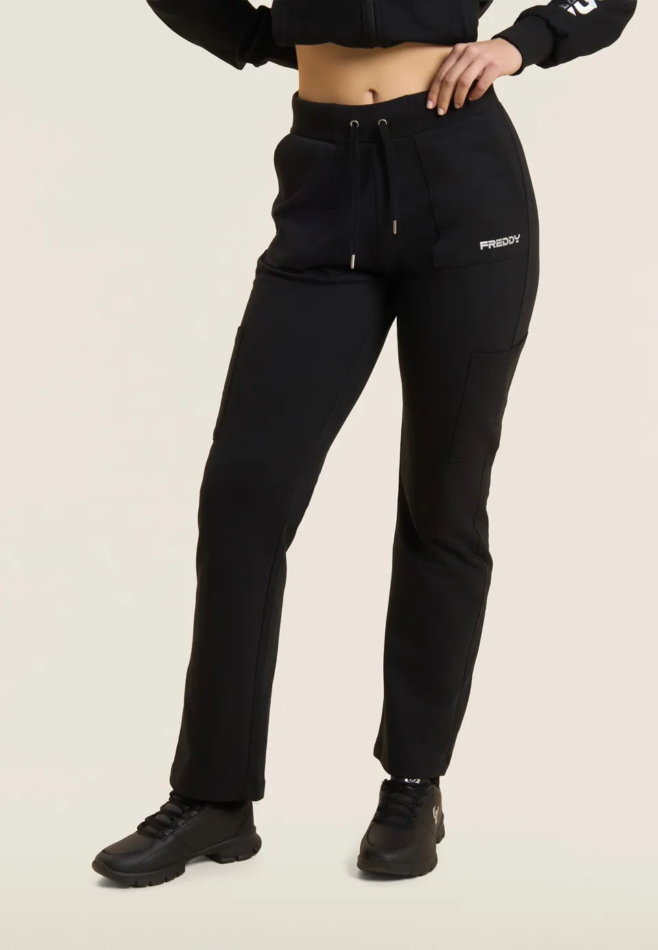 freddy-pantaloni-regular-gamba-dritta-con-tasche-e-coulisse image 1