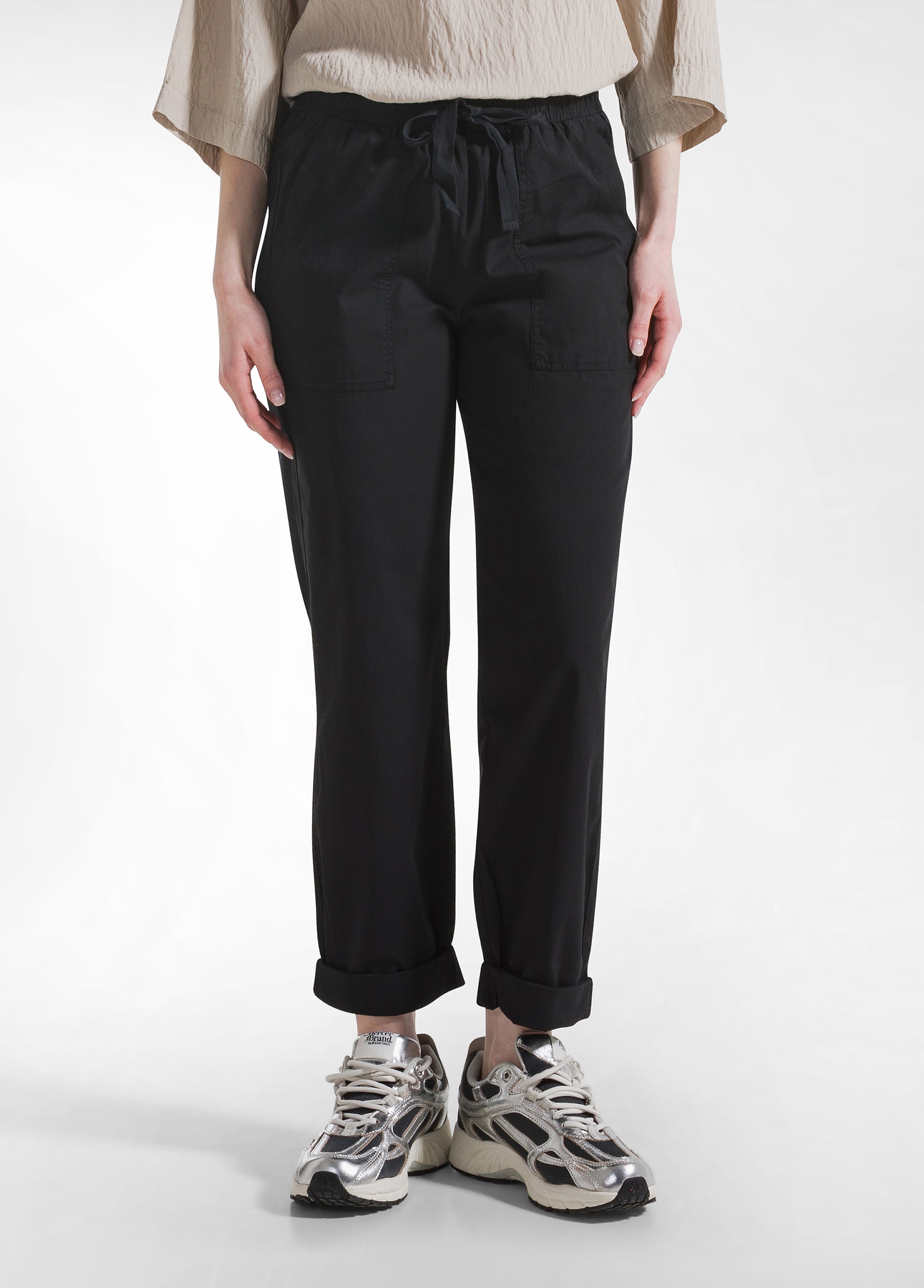 deha-completo-top-pantaloni-dritti-in-popline-elasticizzato-nero-donna image 6