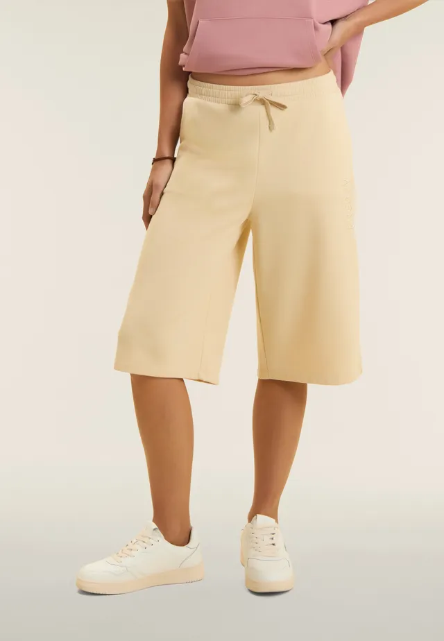freddy-pantaloni-bermuda-oversize-ricamo-freddy image 1