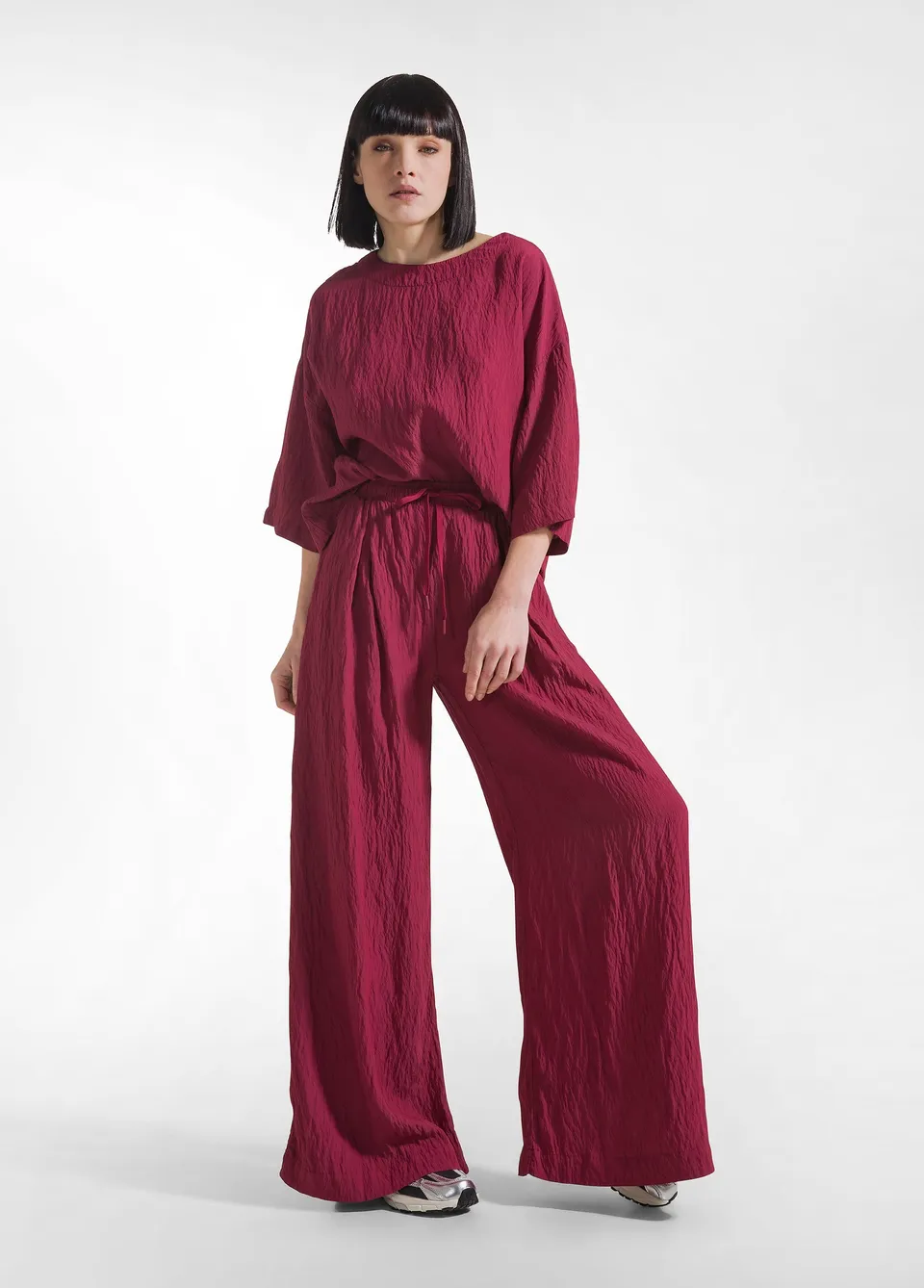 deha-completo-t-shirt-ampia-pantaloni-larghi-viscosa-effetto-stropicciato-rosso- image 1