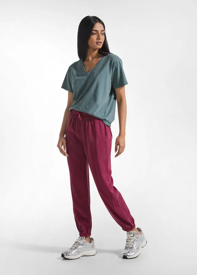 deha-pantaloni-jogger-in-lyocell-rosso image 1