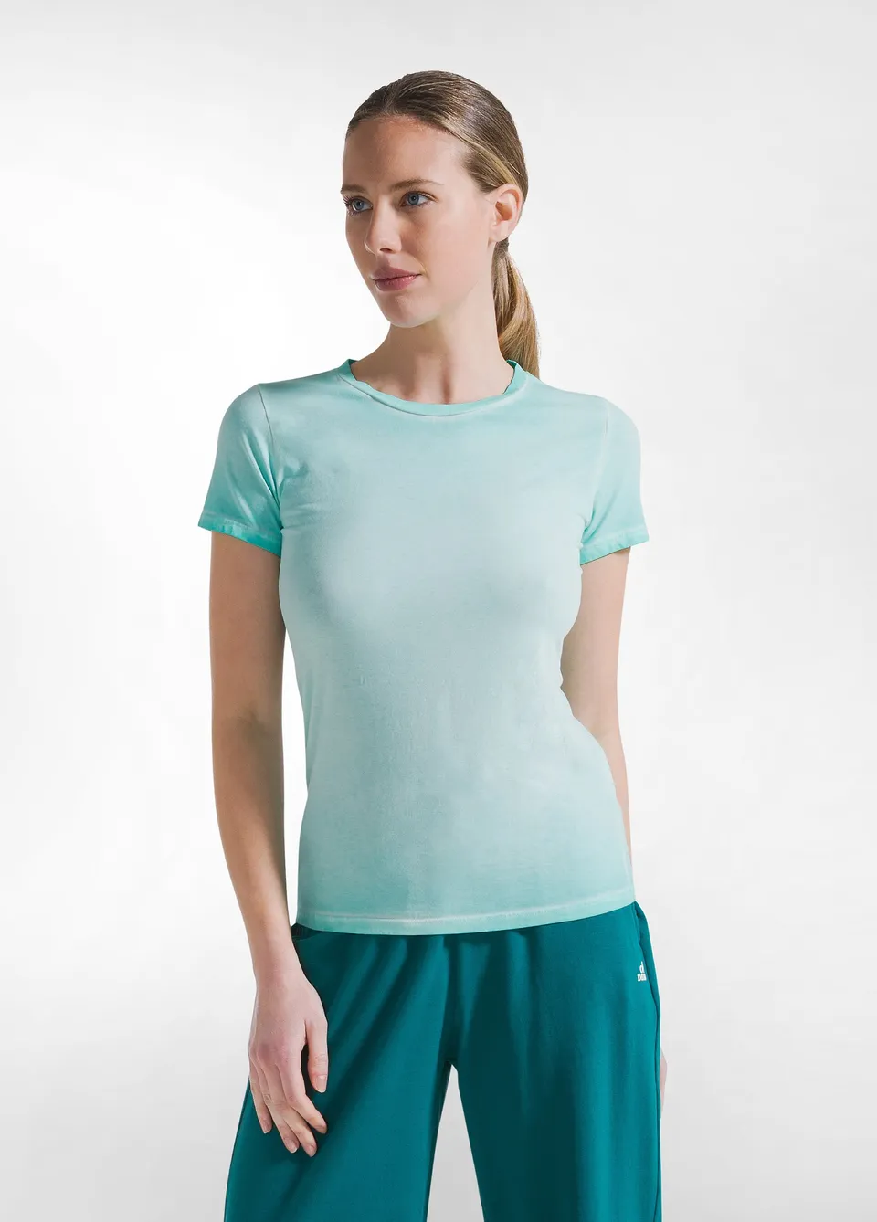 deha-t-shirt-d42030-effetto-sfumato-jersey-leggero-stretch-t-shirt-girocollo-don image 1