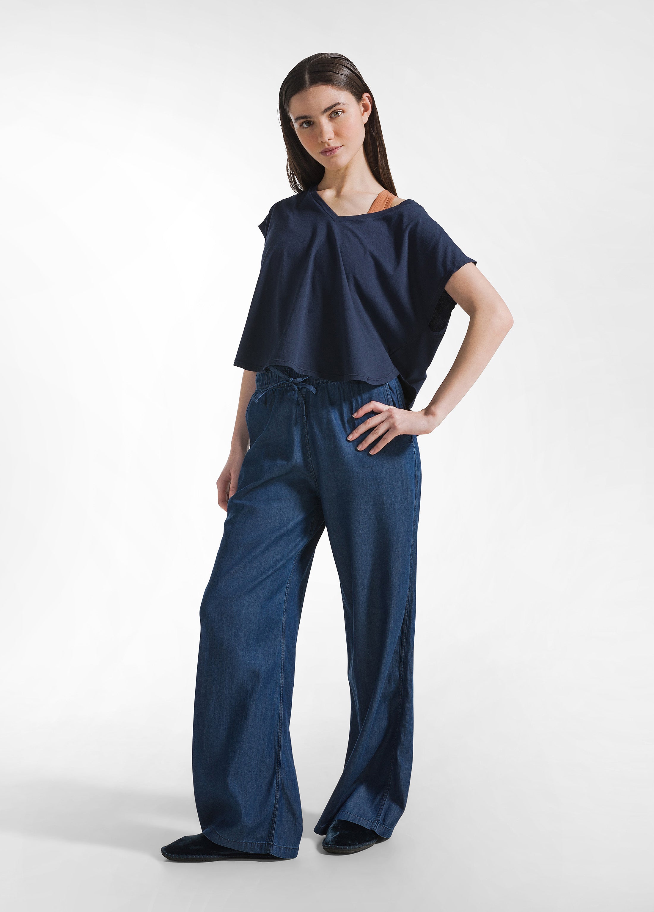 deha-t-shirt-loose-fit-in-jersey-organico-blu image 8