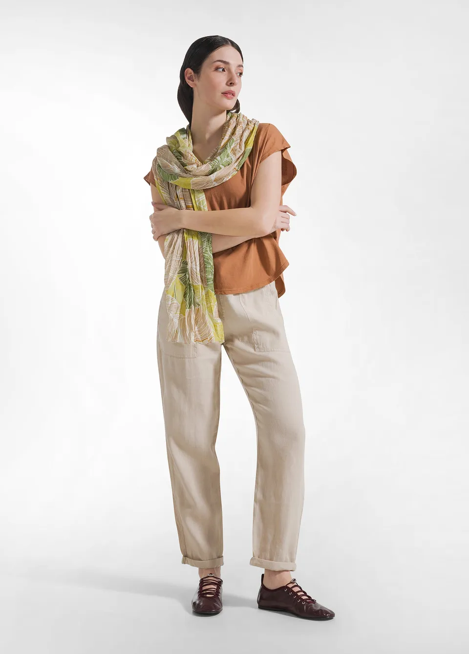 deha-pantalone-in-lino-beige-con-vita-in-felpa-e-coulisse image 1