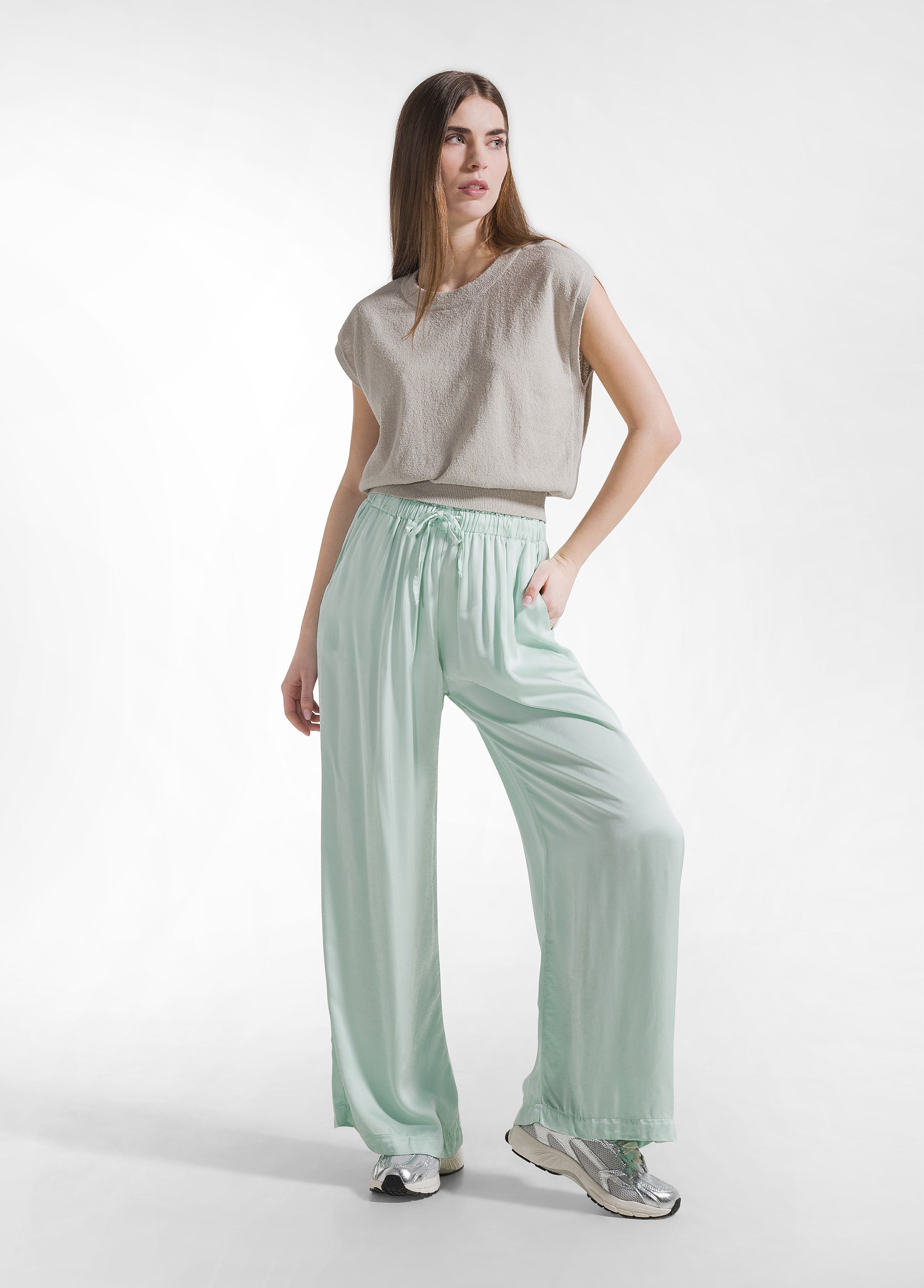 deha-pantaloni-palazzo-in-satin-di-viscosa-verde-2 image 1