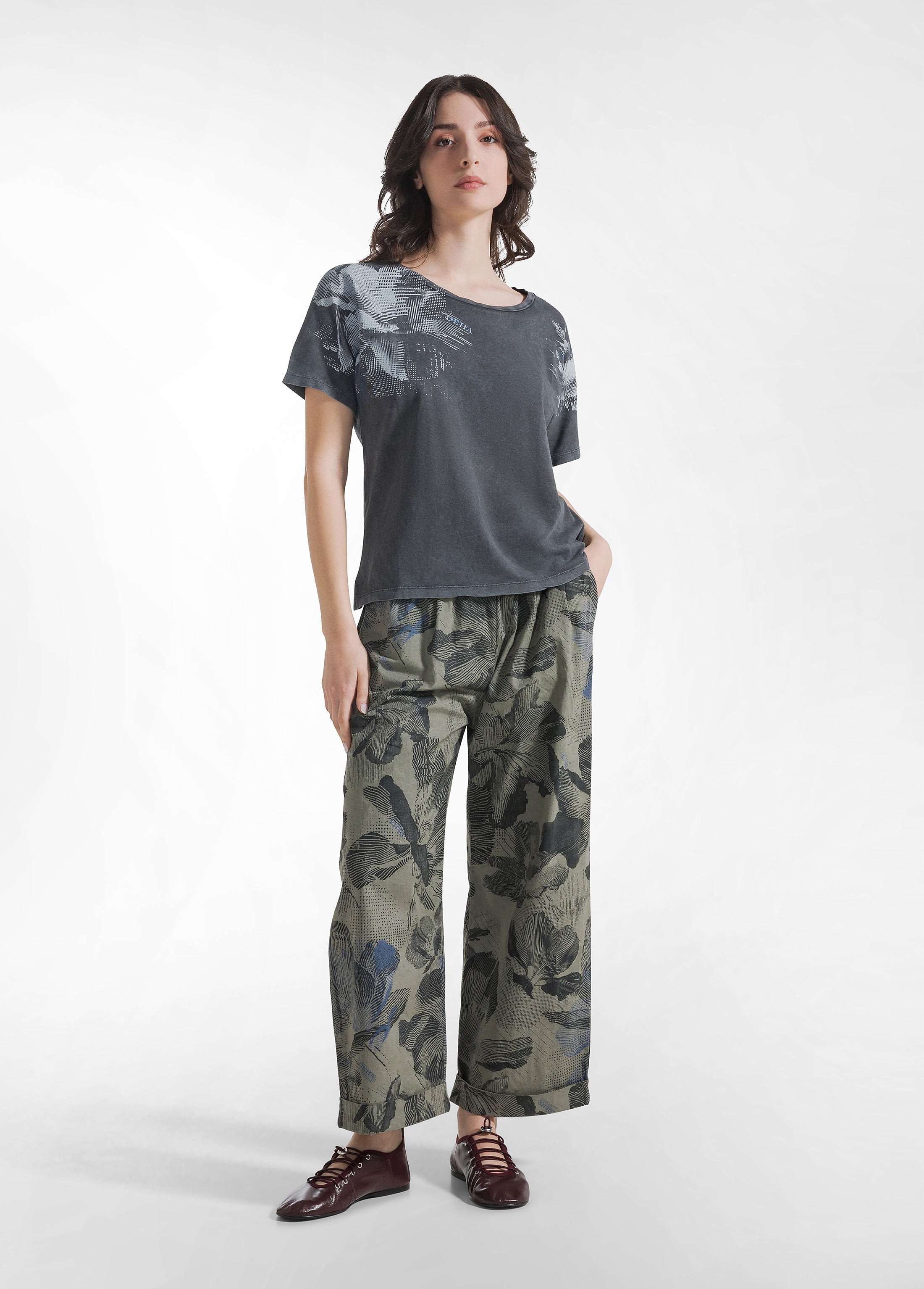deha-t-shirt-marmorizzata-con-grafica-nero-donna image 4