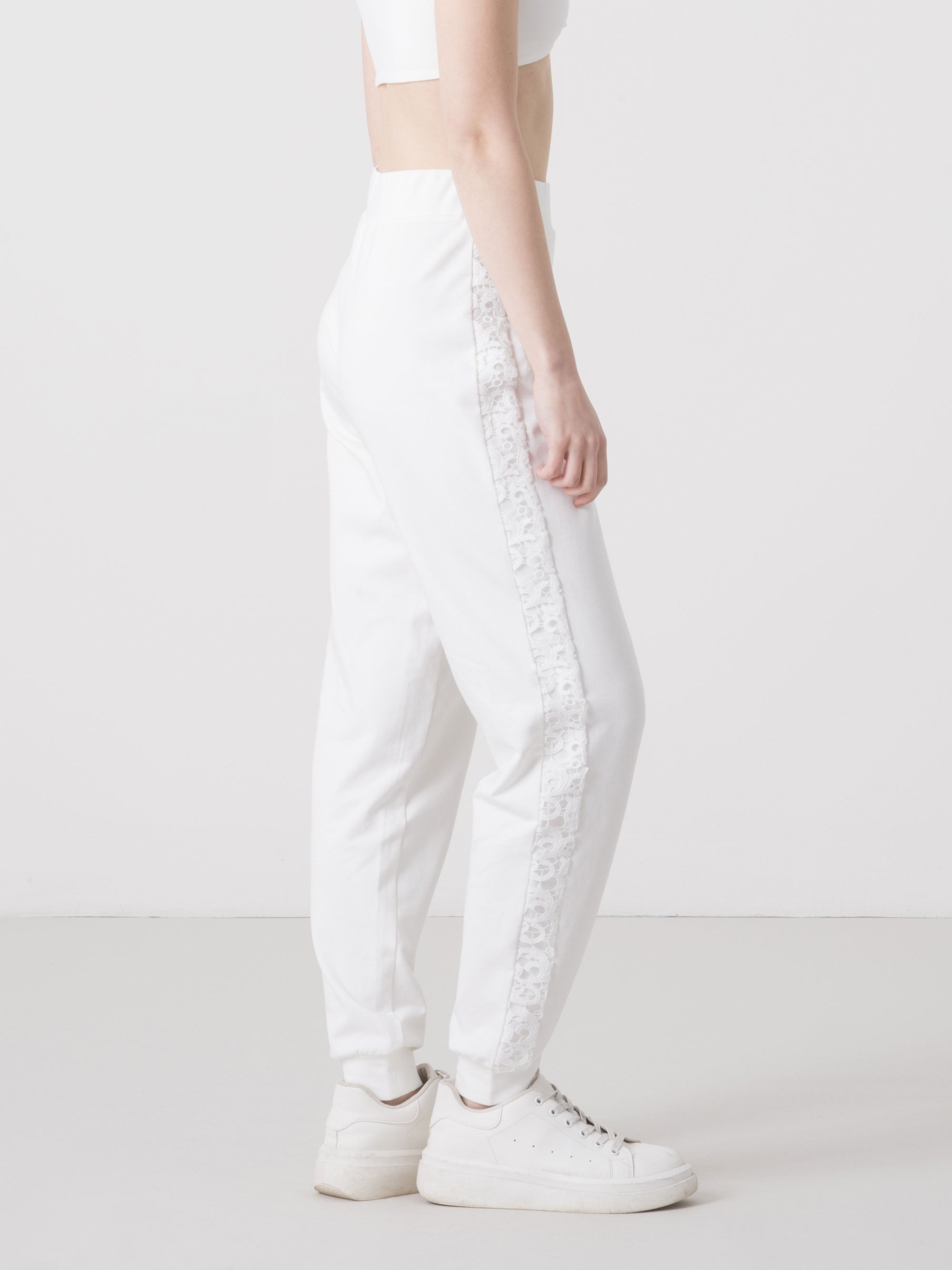dimensione-danza-pantalone-felpa-stretch-con-inserti-macram-jogger-donna image 7