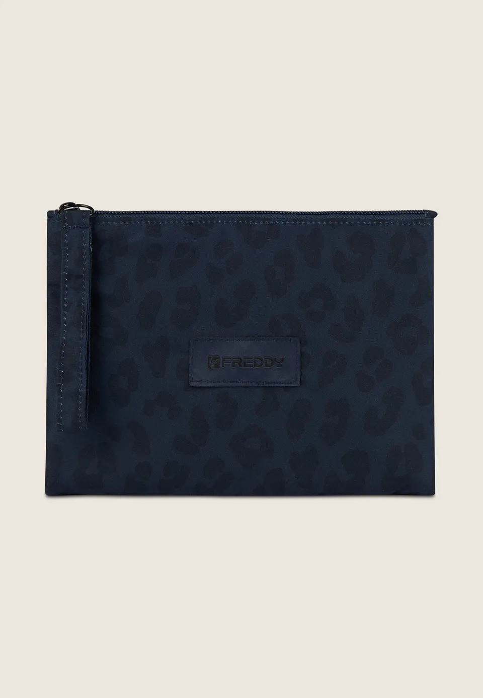 freddy-wr-up-bustina-leopardata-in-poliestere-con-zip-e-logo image 1