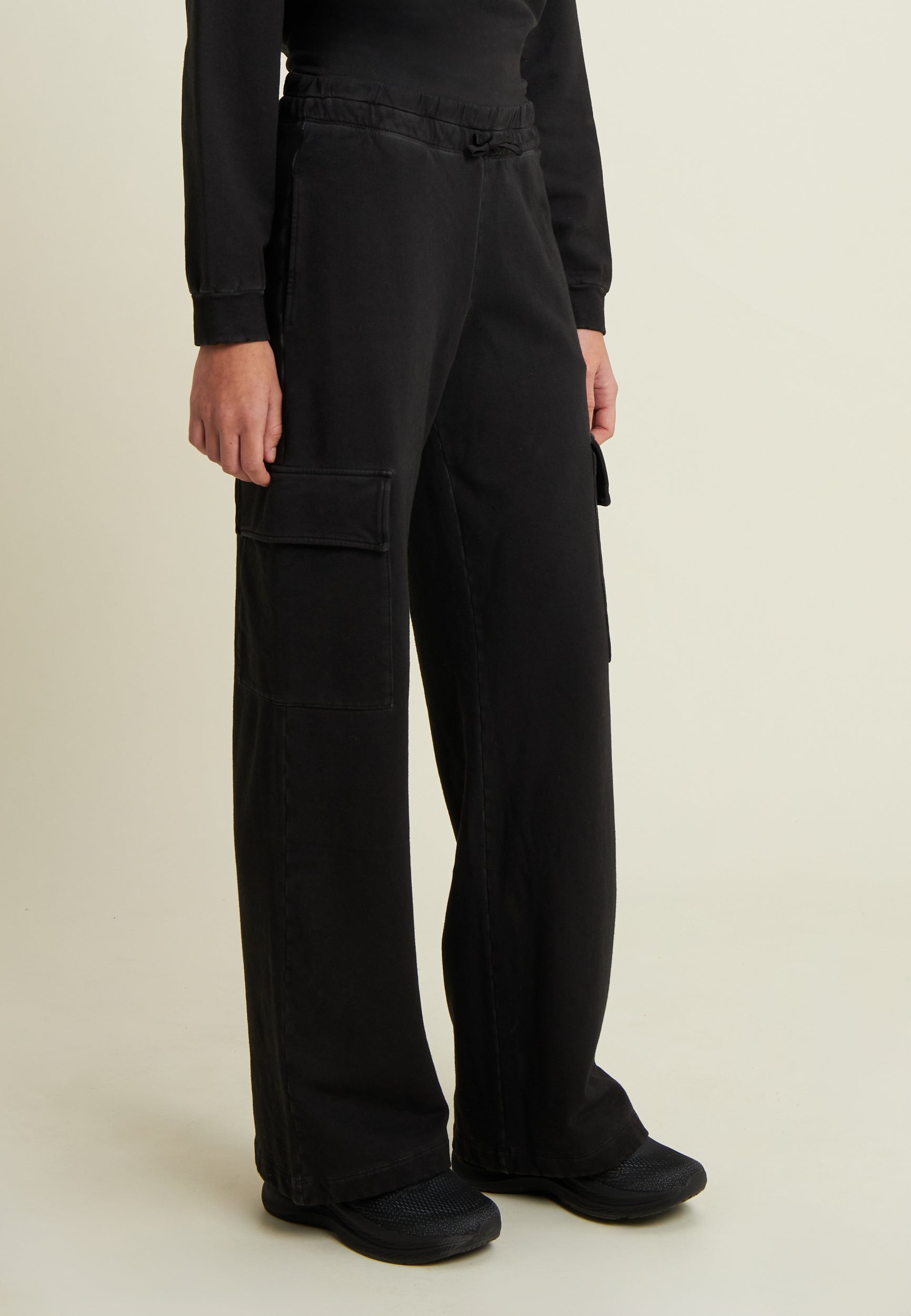 freddy-pantaloni-cargo-wide-leg-tinta-a-freddo image 1