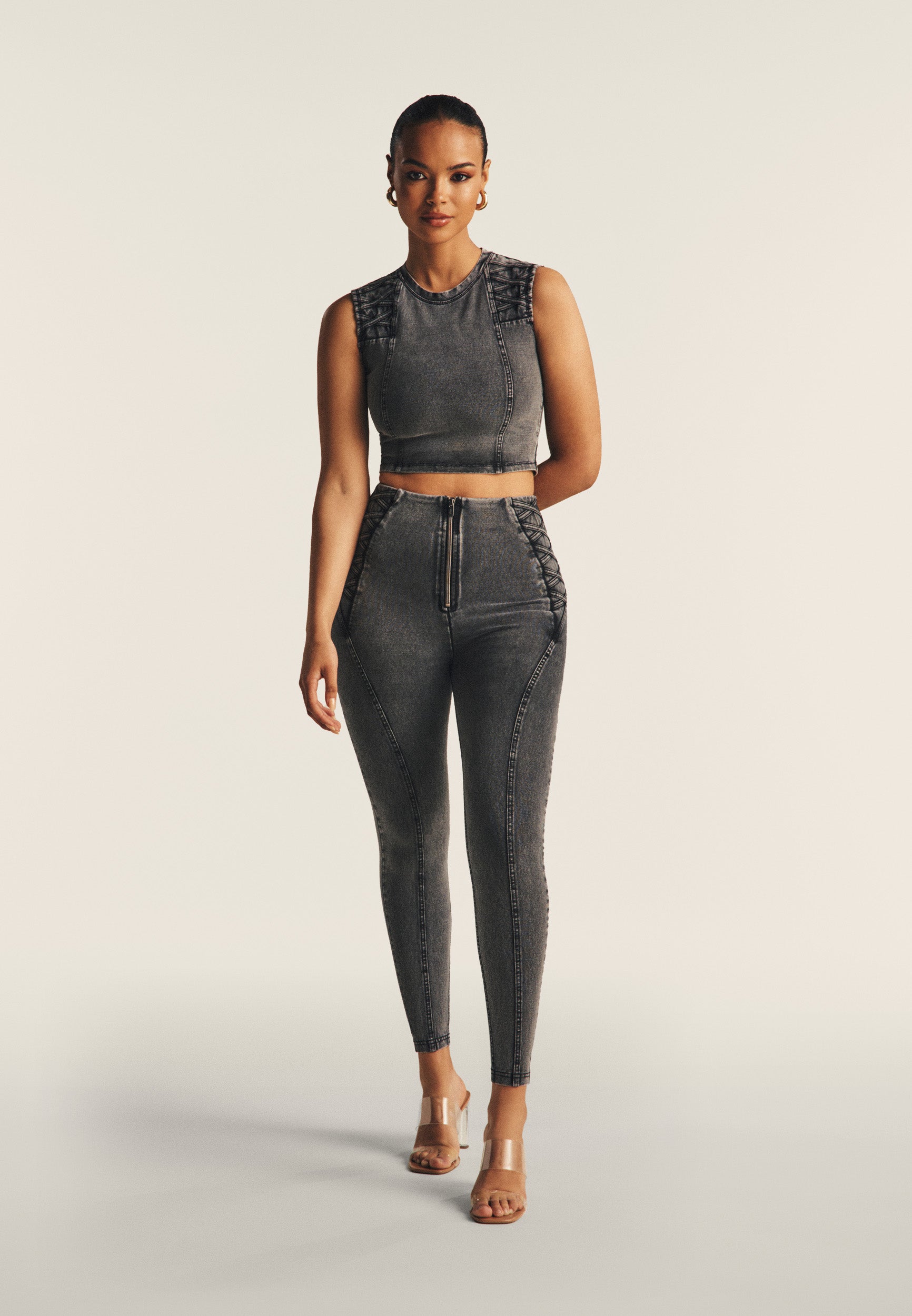 freddy-top-cropped-effetto-denim-con-decoro-spalle image 2