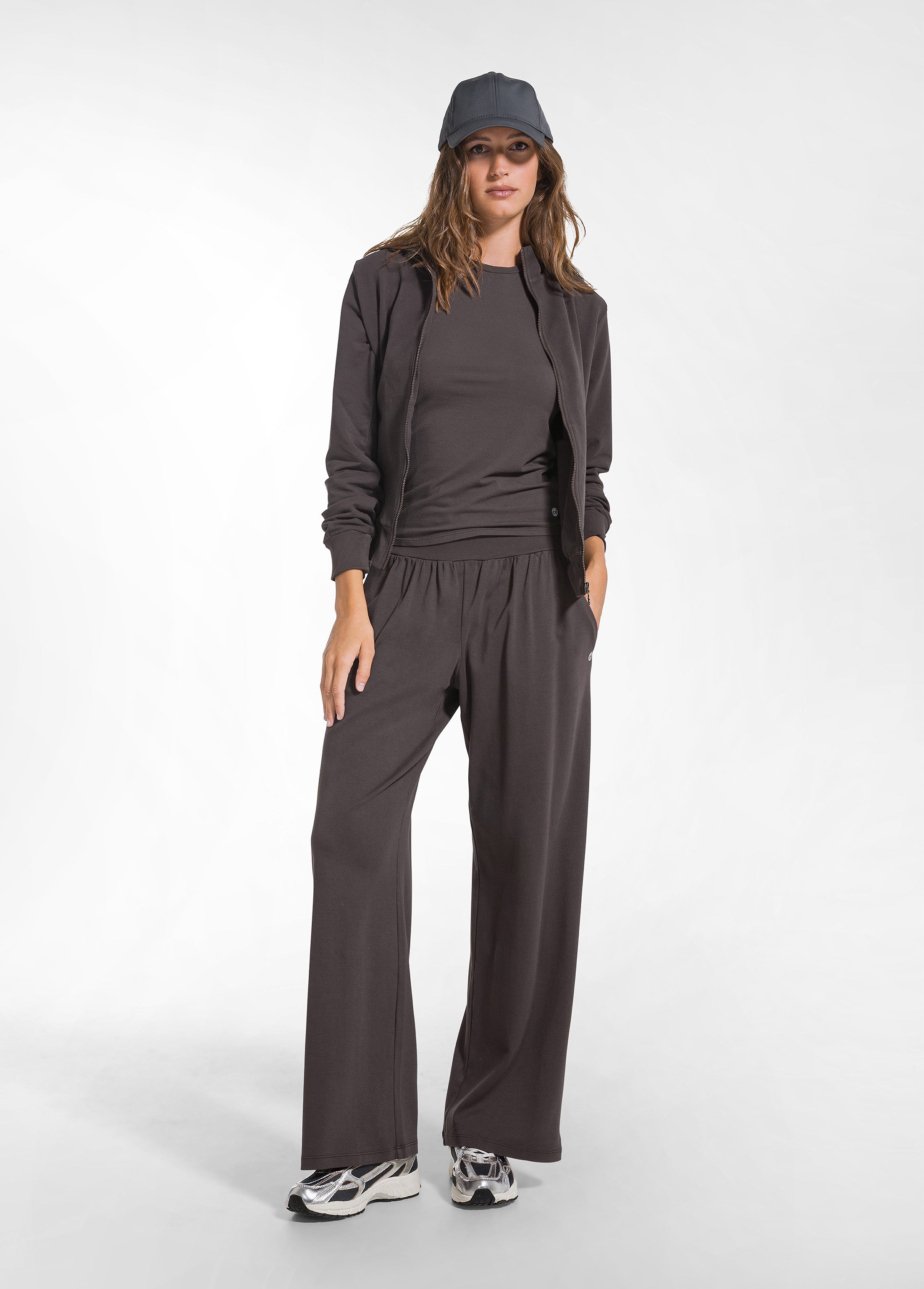 deha-d52010-t-shirt-in-cotone-organico-marrone image 4