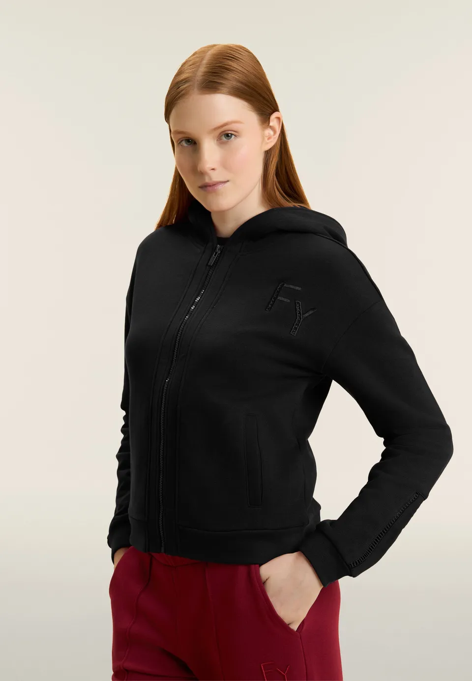freddy-felpa-donna-con-cappuccio-zip-intera-e-dettagli-ricamati image 1