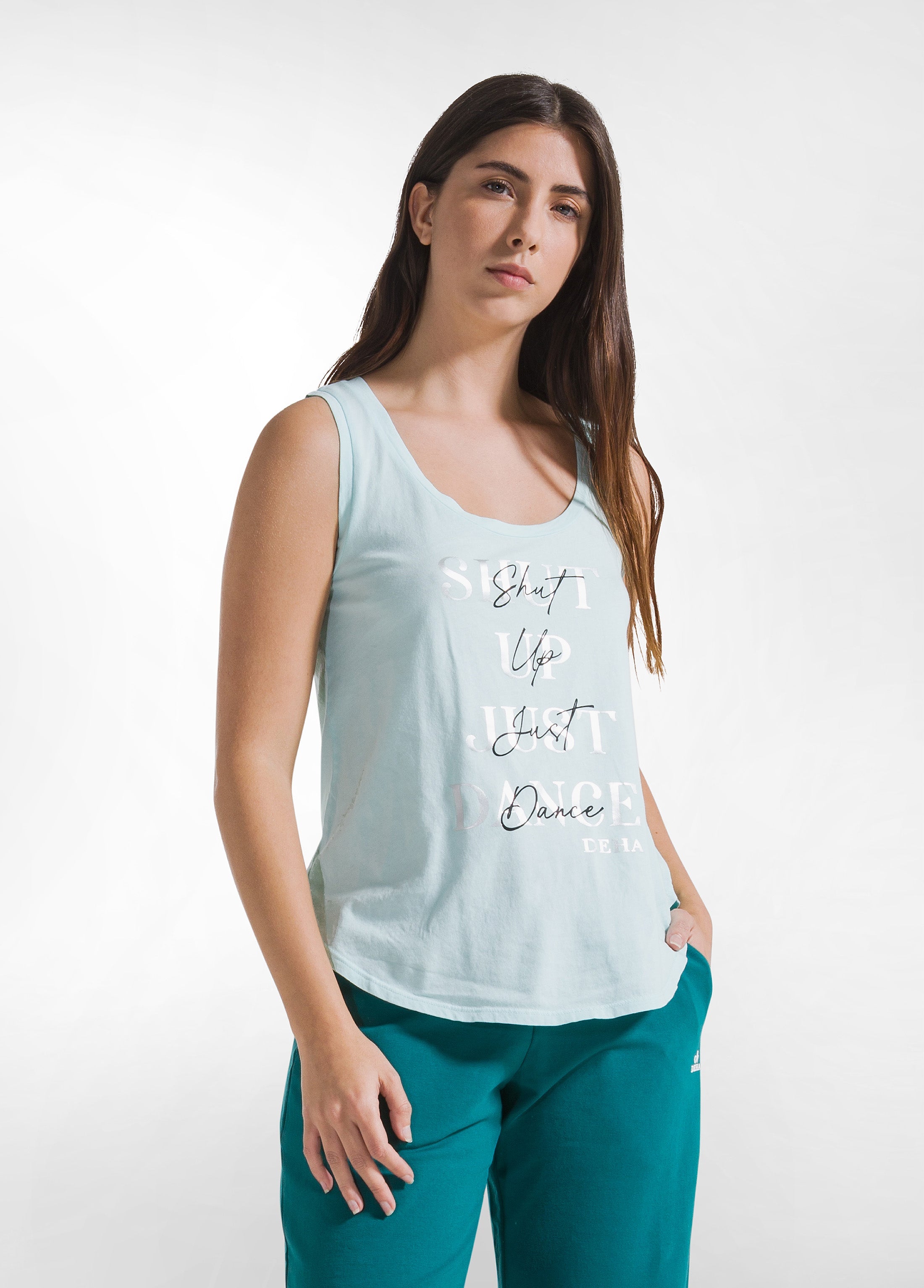 deha-top-d42402-con-stampa-grafica-in-jersey-organico-blu image 1
