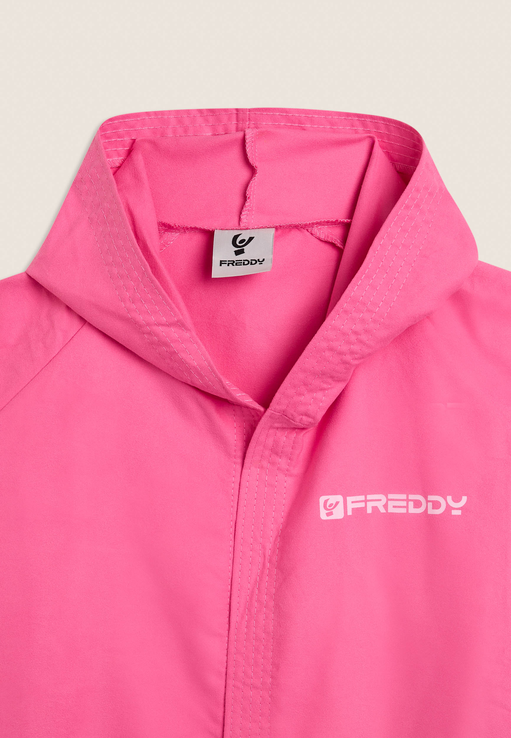 freddy-accappatoio-unisex-in-microfibra-con-cappuccio-fuchsia image 3