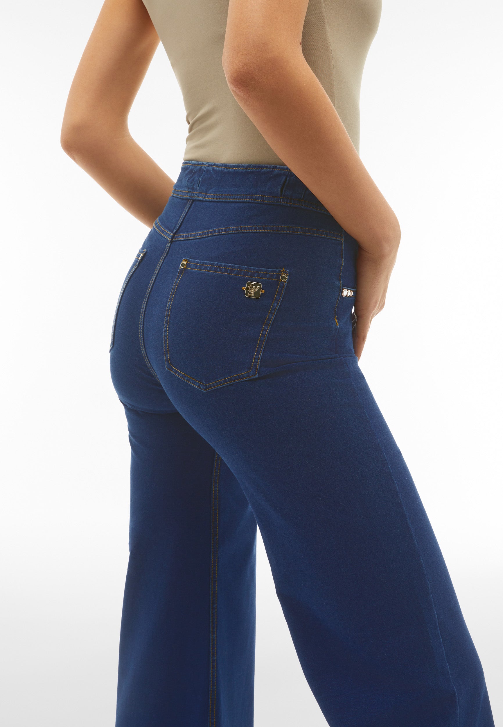 freddy-pantaloni-n-o-w-wide-leg-cropped-vita-alta-jersey-denim image 4