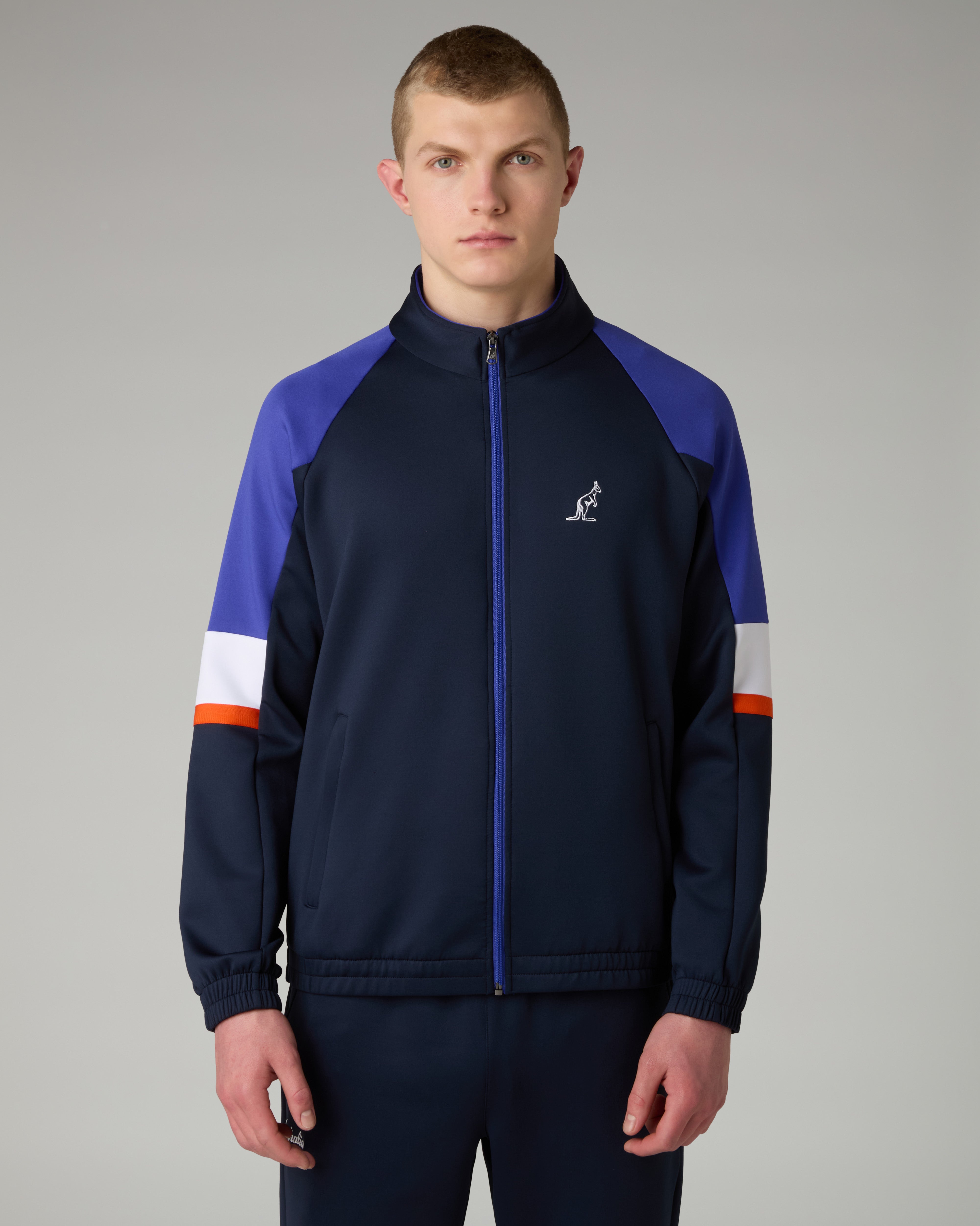 australian-contemporary-tracksuit-tuta-sportiva-completa-in-tessuto-shot-made-in image 3