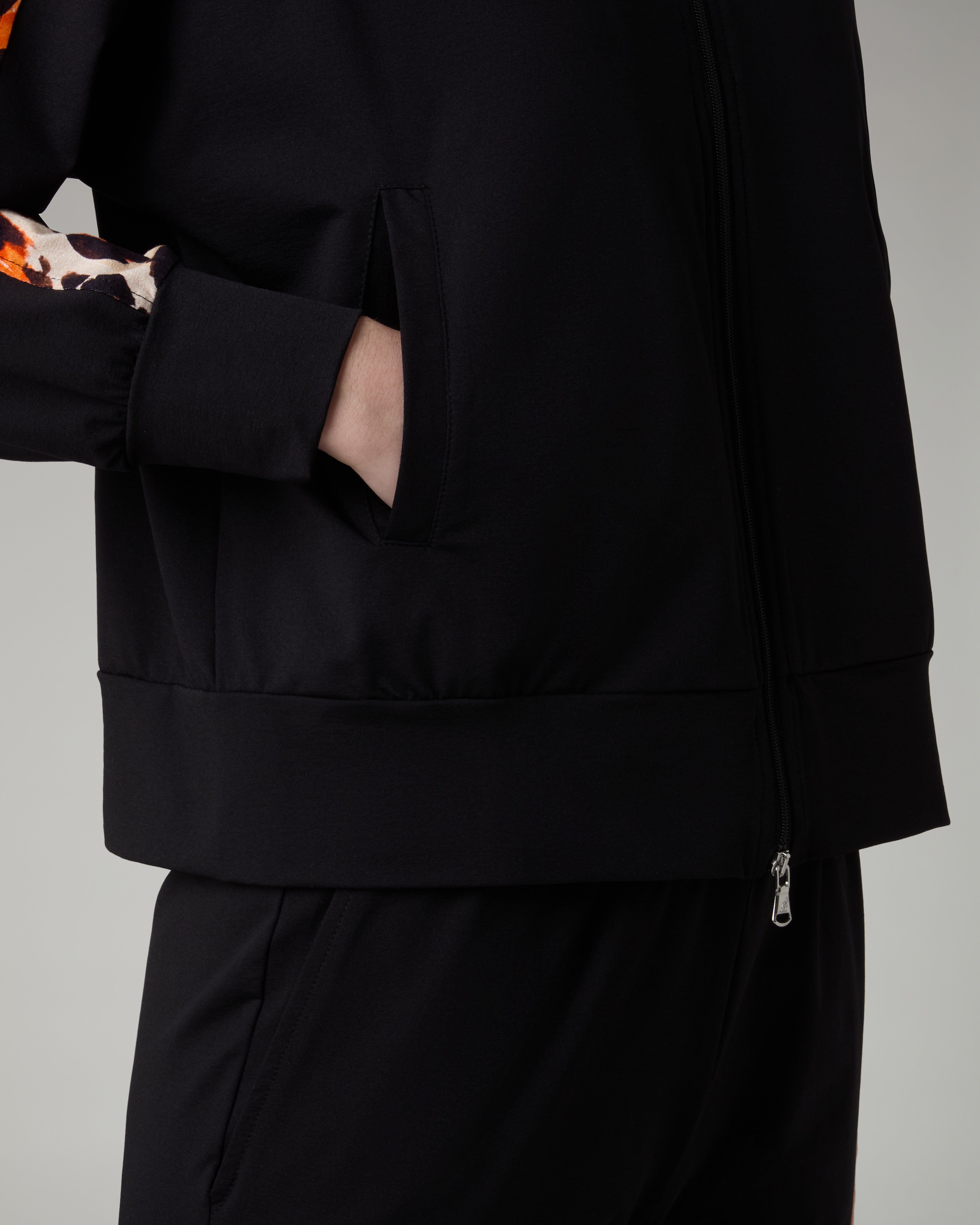 australian-urban-tracksuit-tuta-completa-light-touch image 5
