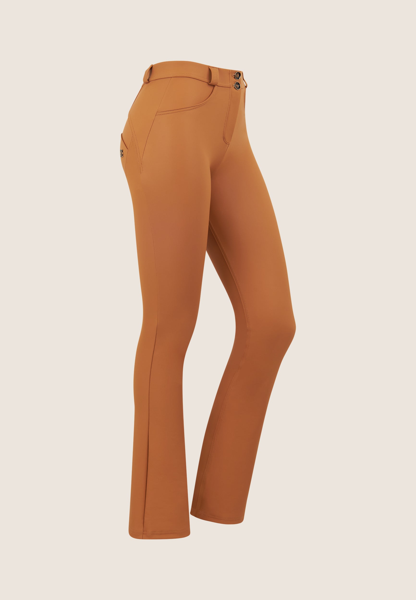 freddy-wr-up-pantaloni-vita-regular-fondo-bootcut-in-similpelle image 3
