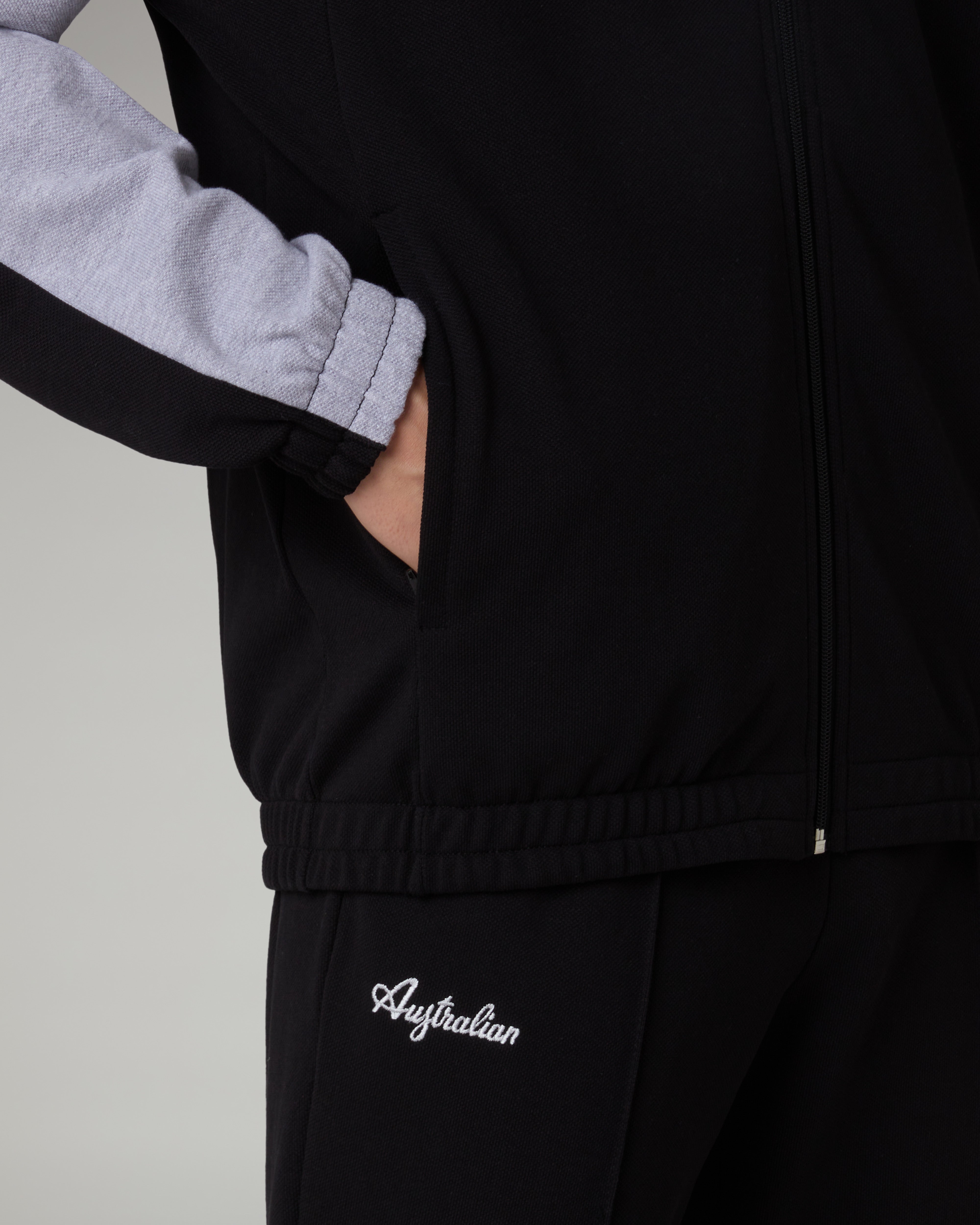 australian-posh-piquet-tracksuit-tuta-nera-garzato-con-zip image 5