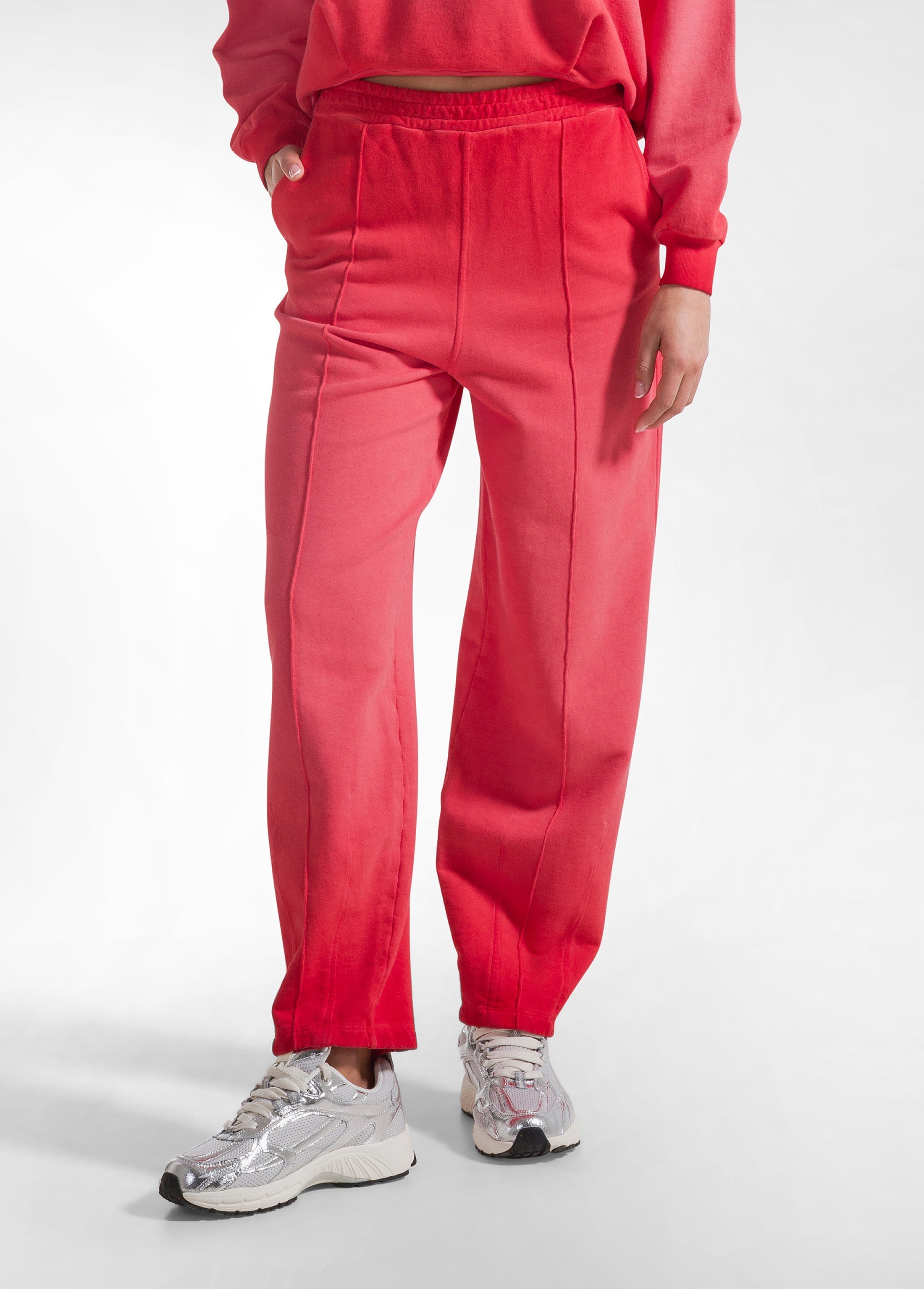 deha-set-comfort-felpa-girocollo-pantaloni-balloon-effetto-sfumato-rosso image 6