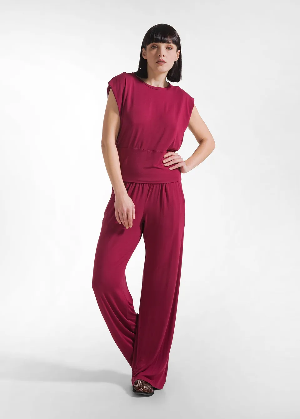 deha-completo-t-shirt-e-pantalone-dritto-in-viscosa-stretch-rosso image 1