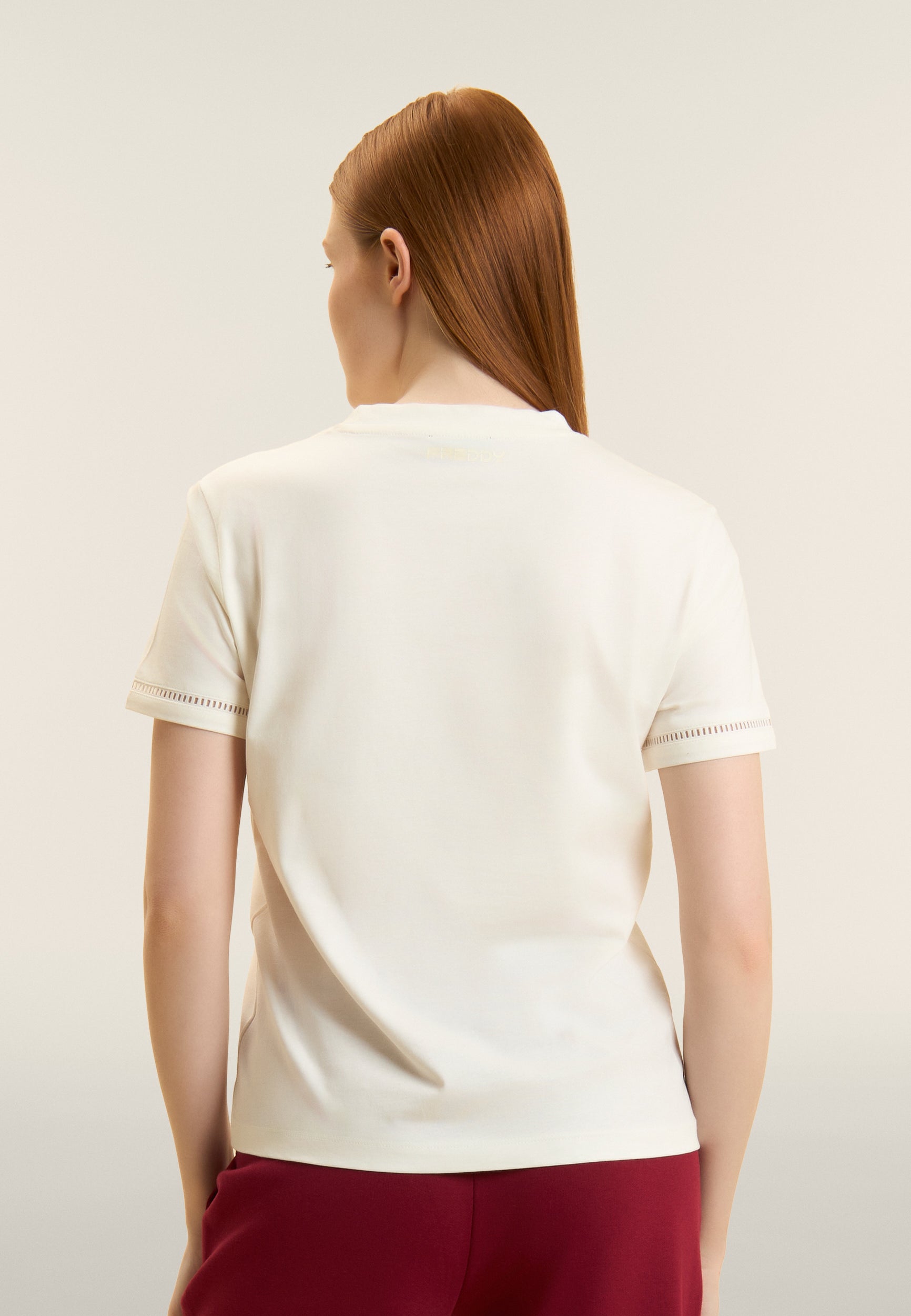 freddy-t-shirt-girocollo-donna-in-cotone-con-ricamo-traforato-logo image 3
