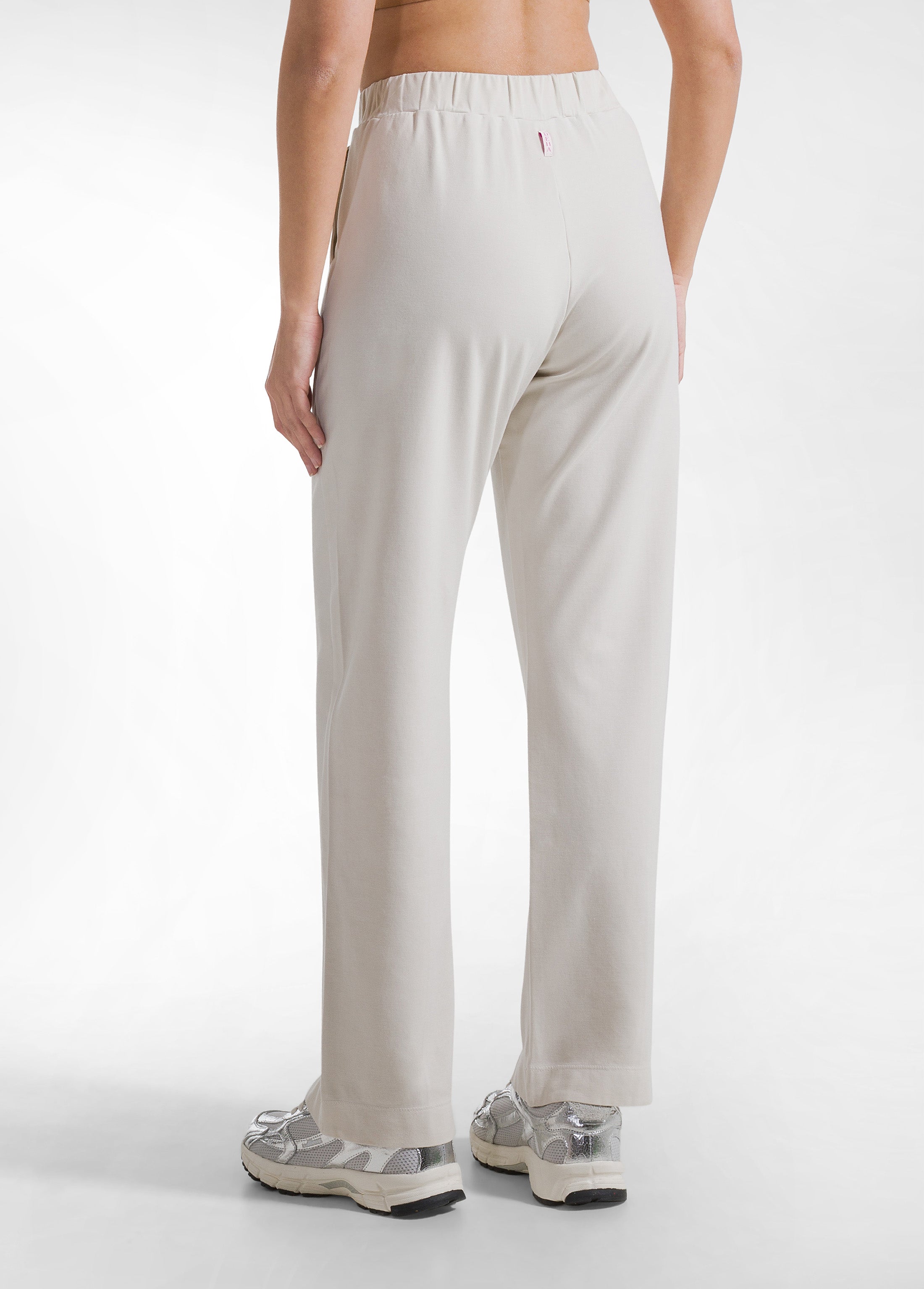 deha-completo-felpa-polo-satinata-e-pantaloni-dritti-effetto-sfumato-beige image 7