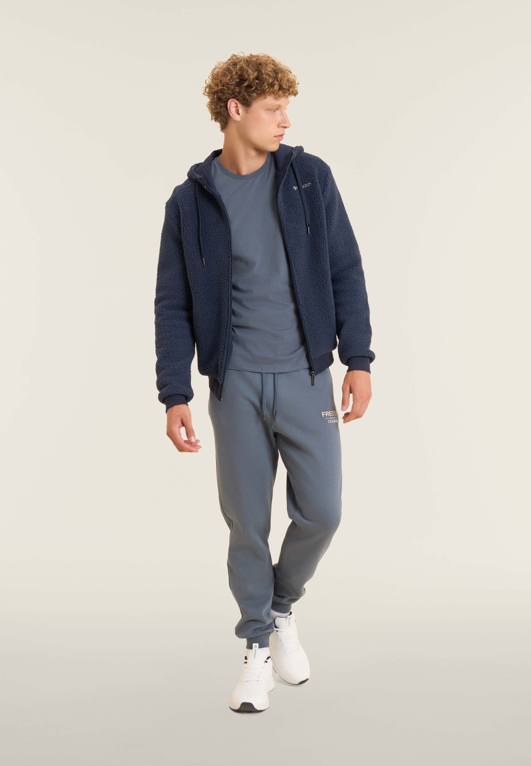 freddy-felpa-uomo-in-pile-sherpa-con-cappuccio-in-jersey image 2