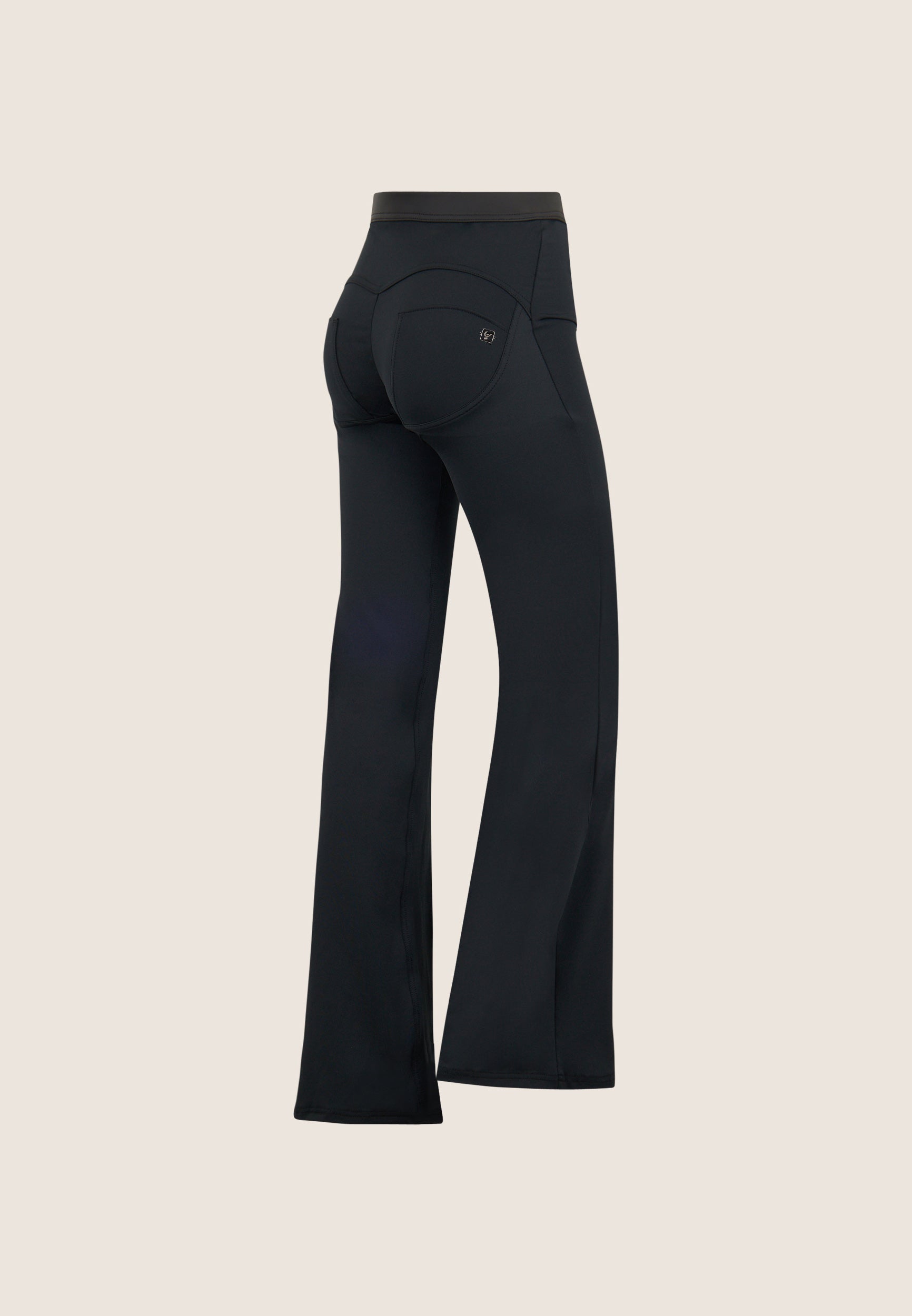 freddy-wr-up-pantaloni-push-up-wide-leg-effetto-pelle-d-i-w-o image 7