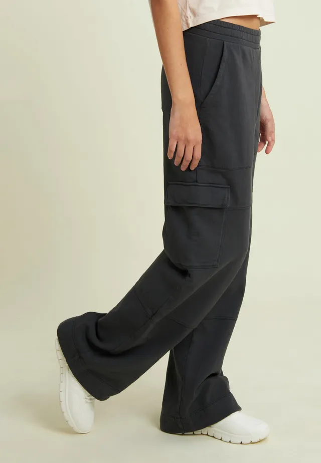freddy-pantaloni-cargo-wide-leg-in-felpa-con-tasconi image 1