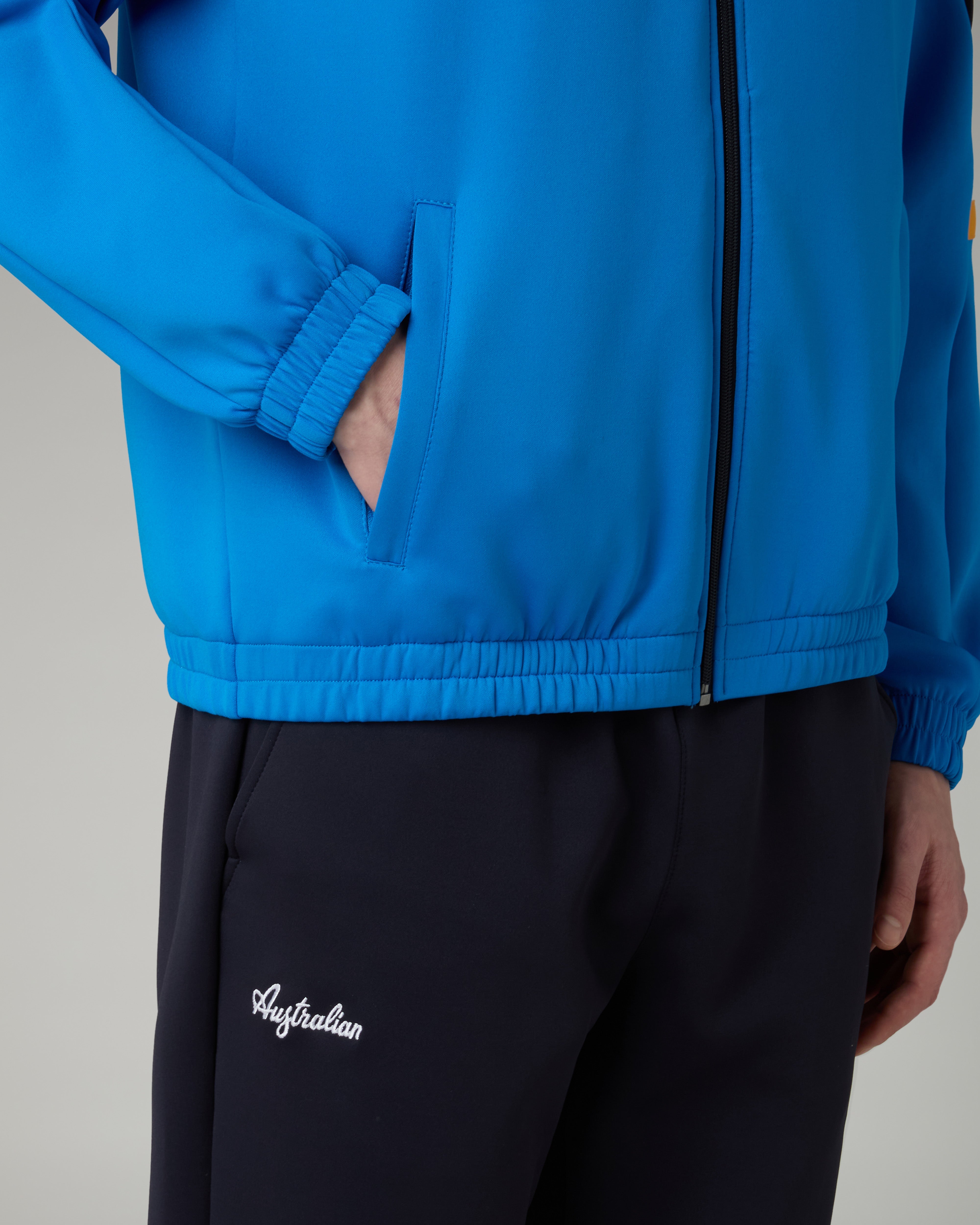 australian-contemporary-tracksuit-tuta-blu-capri image 5