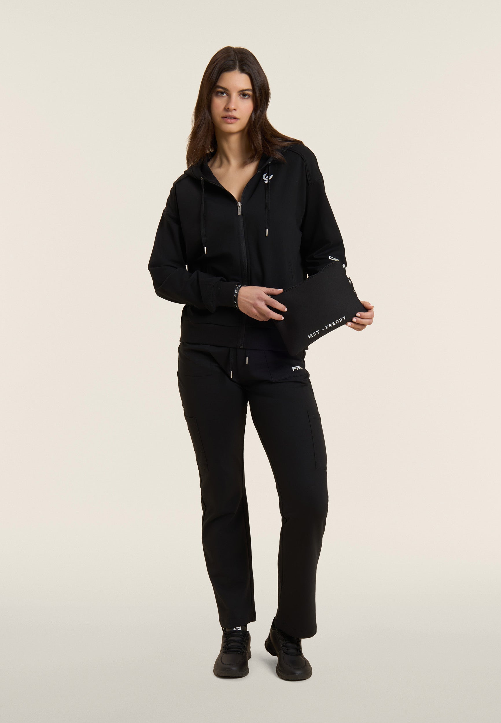freddy-mst-bustina-in-neoprene-con-zip-e-logo image 1