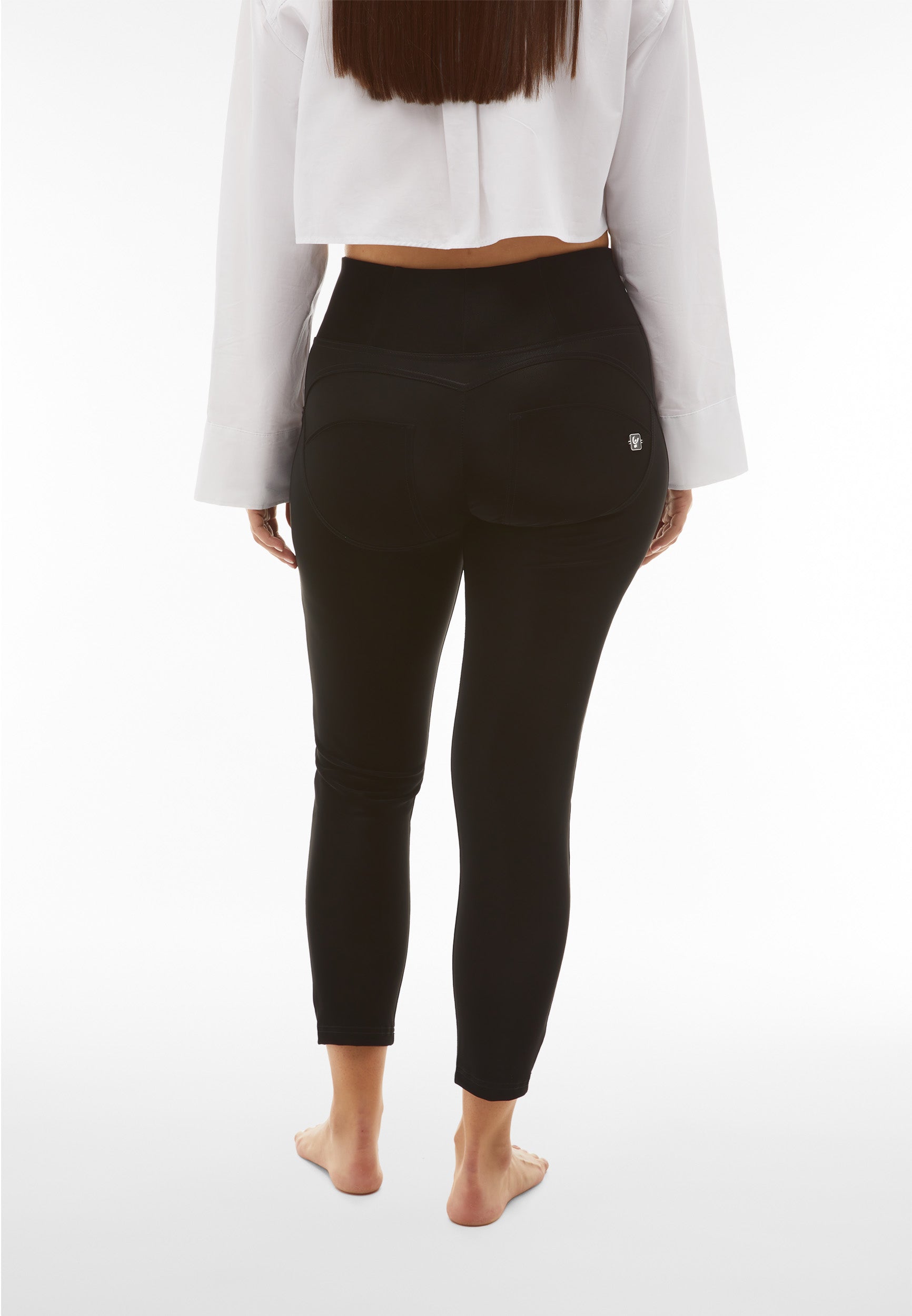 freddy-wr-up-pantaloni-push-up-superskinny-similpelle-effetto-wet image 3