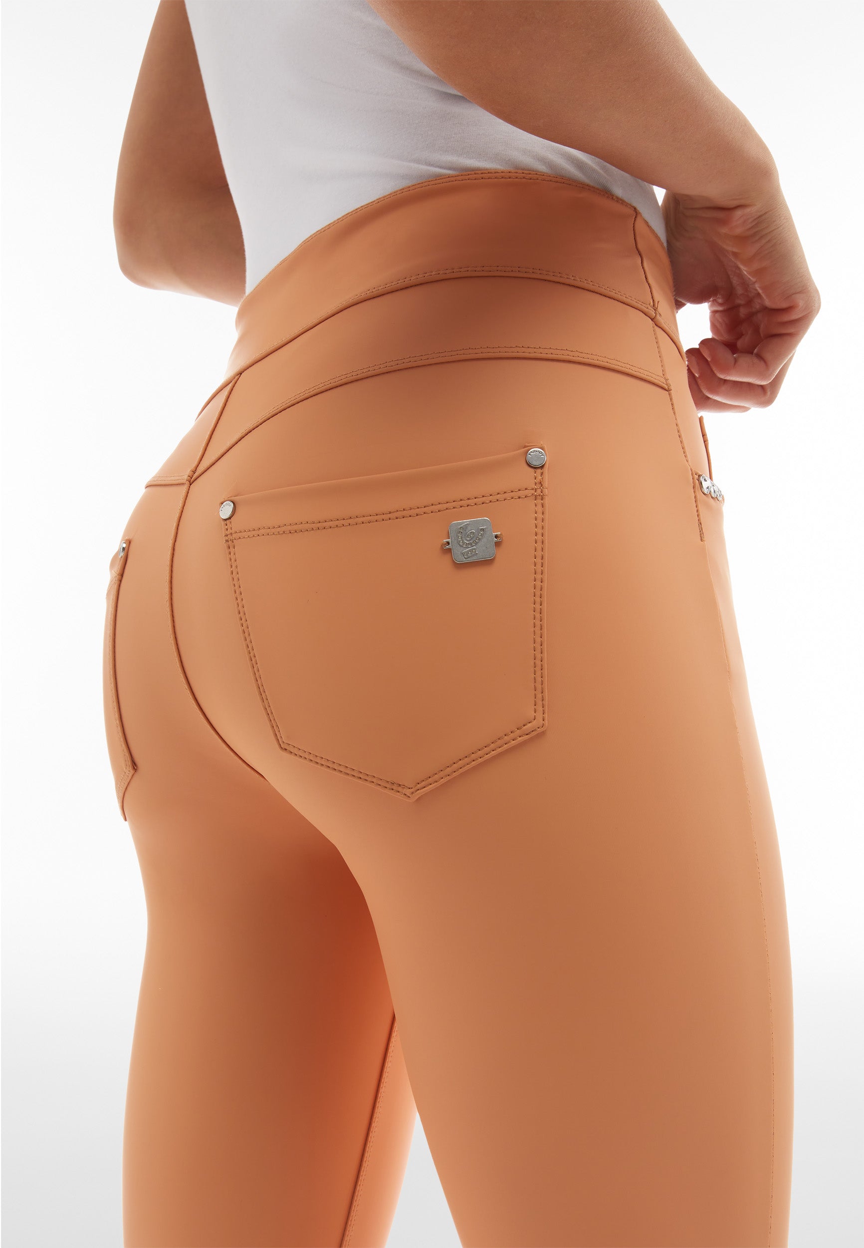 freddy-n-o-w-leggings-superskinny-vita-media-similpelle image 5