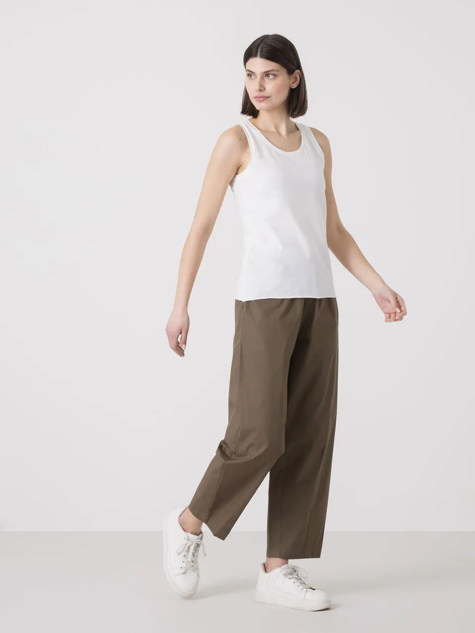dimensione-danza-canotta-donna-basic-smanicata-leggera-girocollo image 1