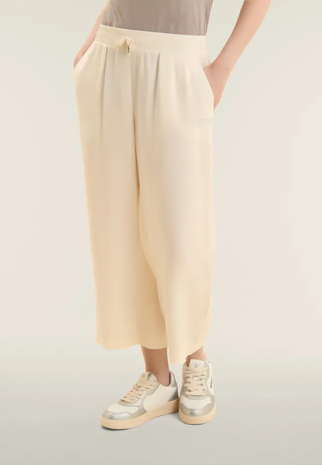 freddy-pantaloni-sportivi-cropped-wide-leg-con-strass image 1