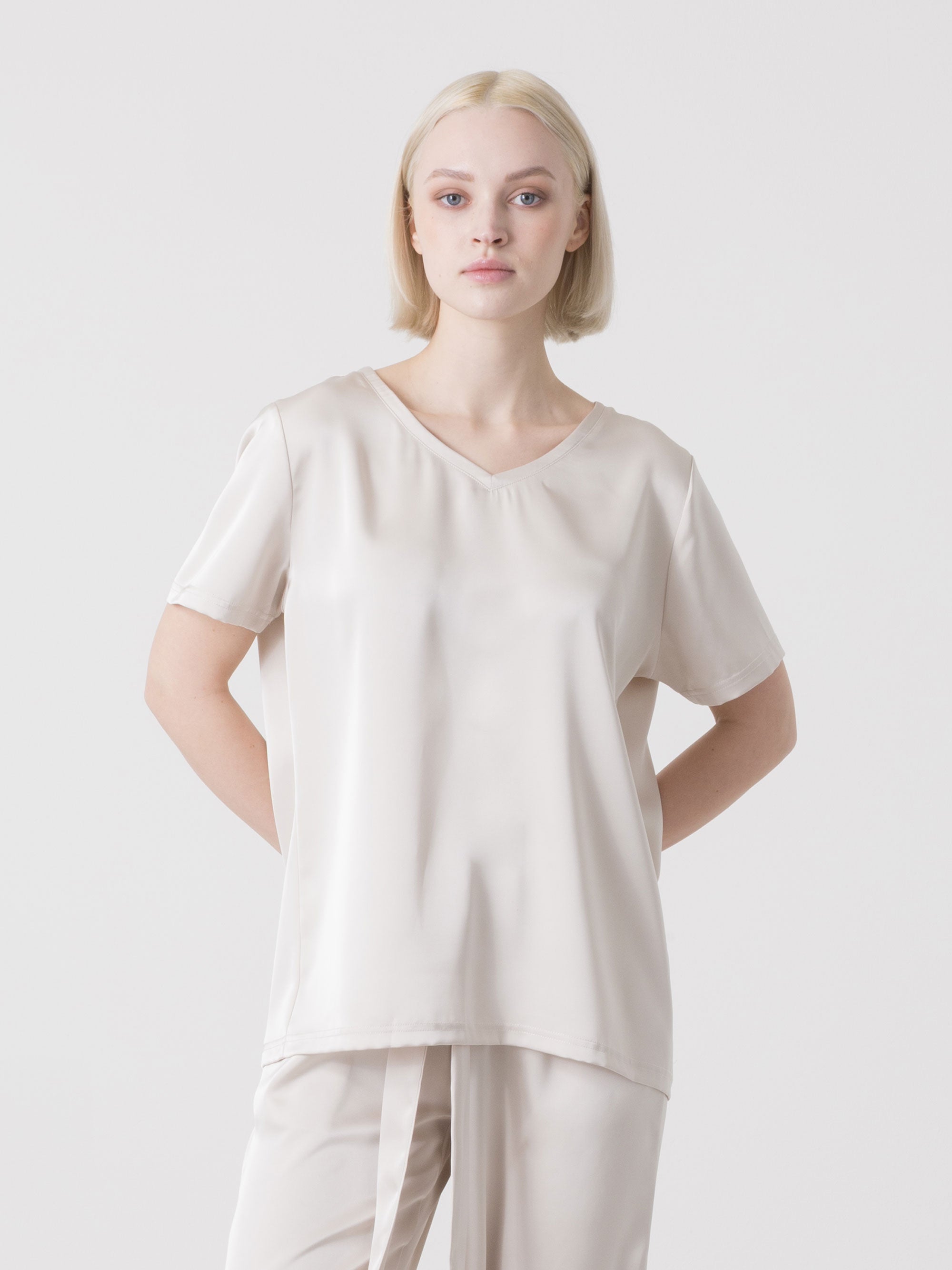 dimensione-danza-t-shirt-satin-donna-scollo-a-v-vestibilit-regular image 1