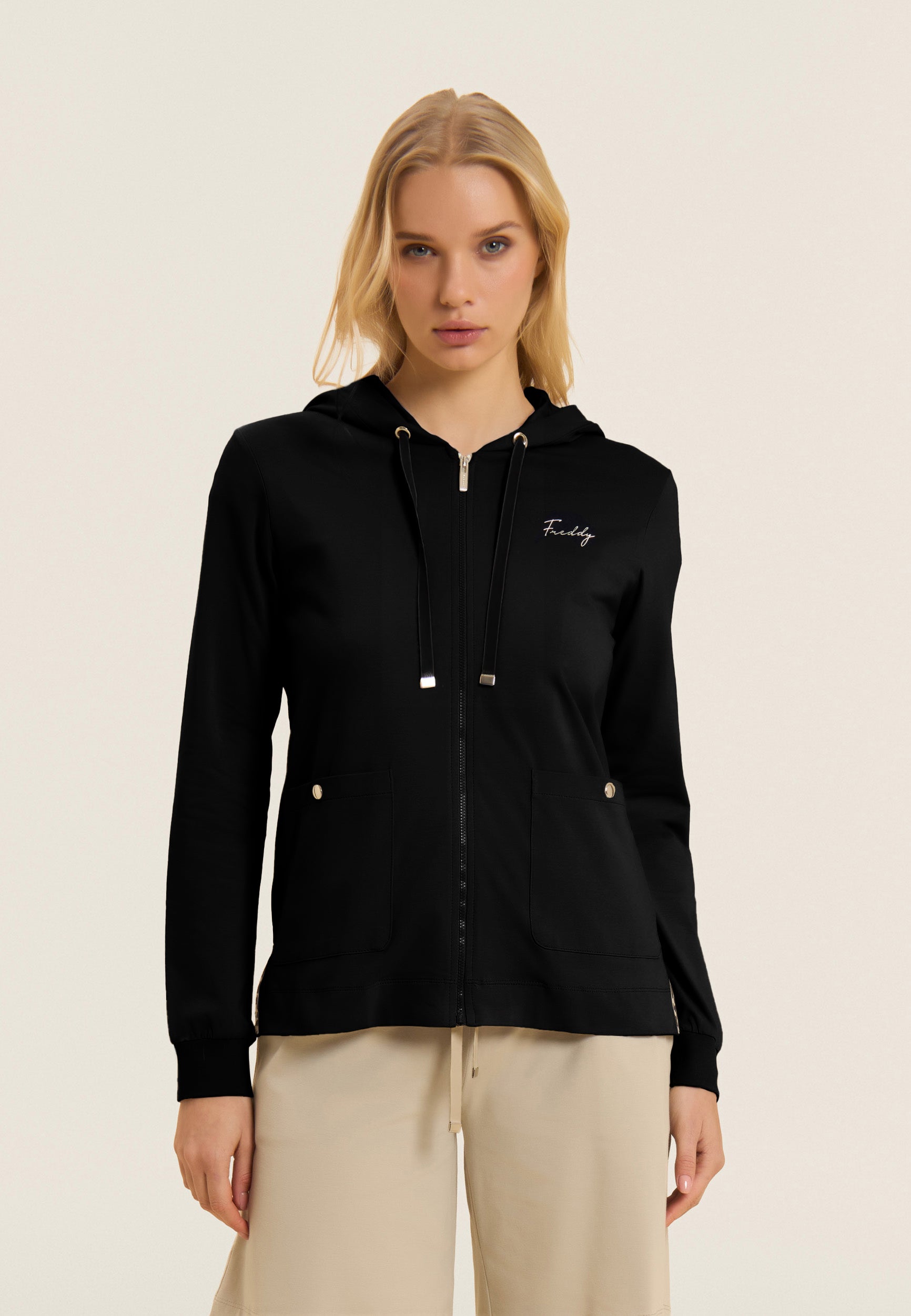 freddy-felpa-con-cappuccio-zip-e-spacchi-animalier image 1