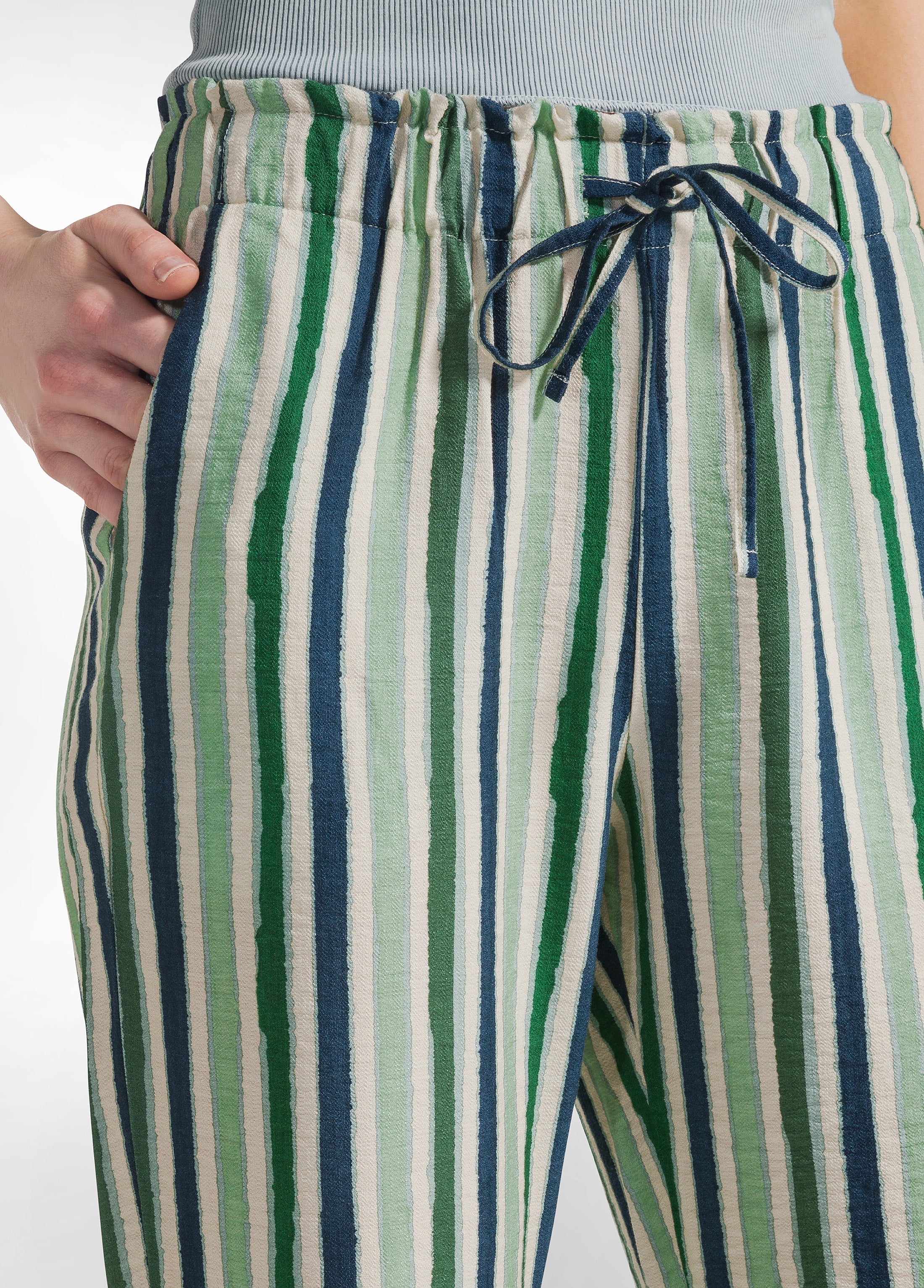 deha-d22385-pantalone-jogger-in-crepe-a-righe-verde image 4