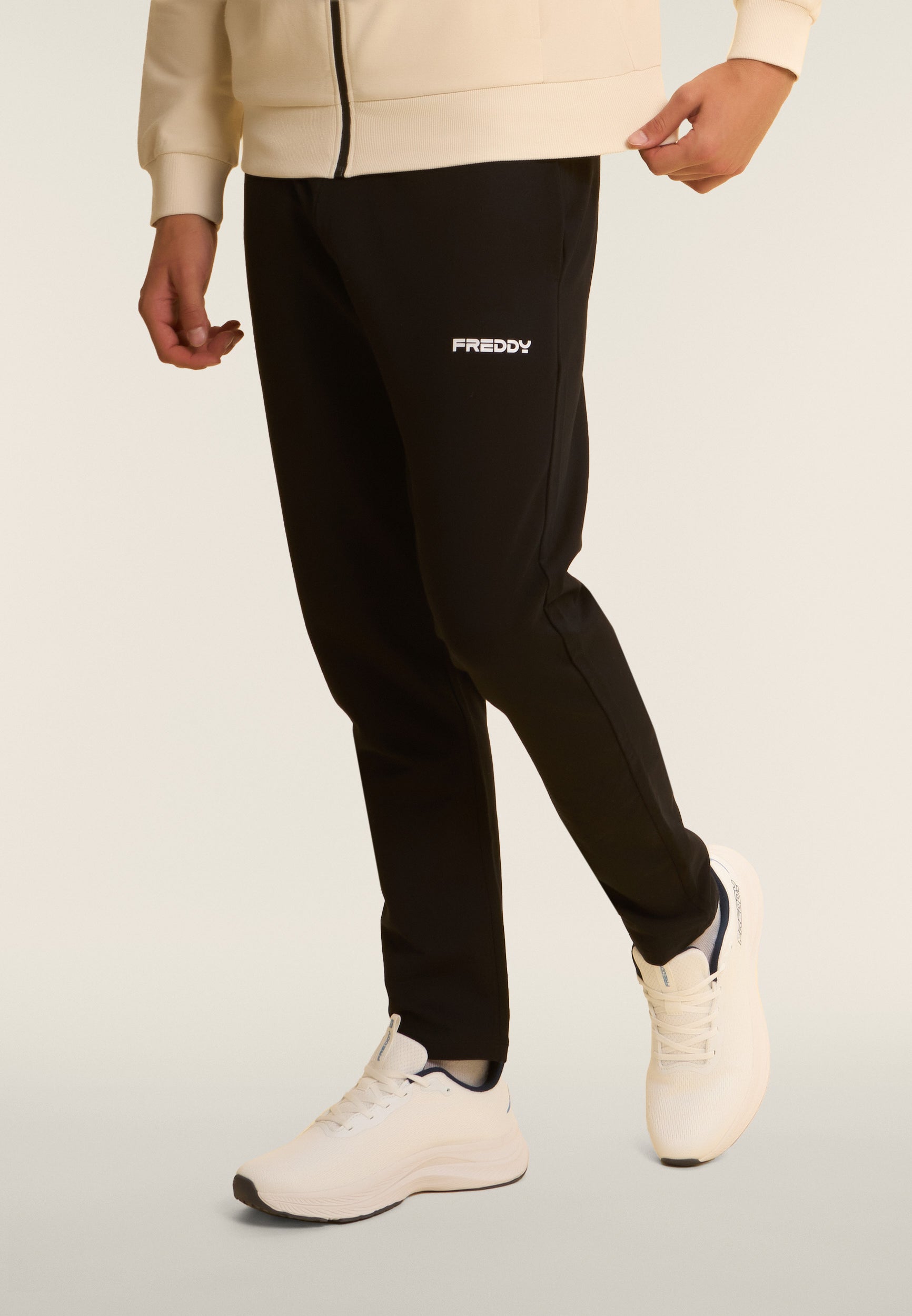 freddy-tuta-uomo-cotone-interlock-con-cappuccio-e-zip-full-zip image 4