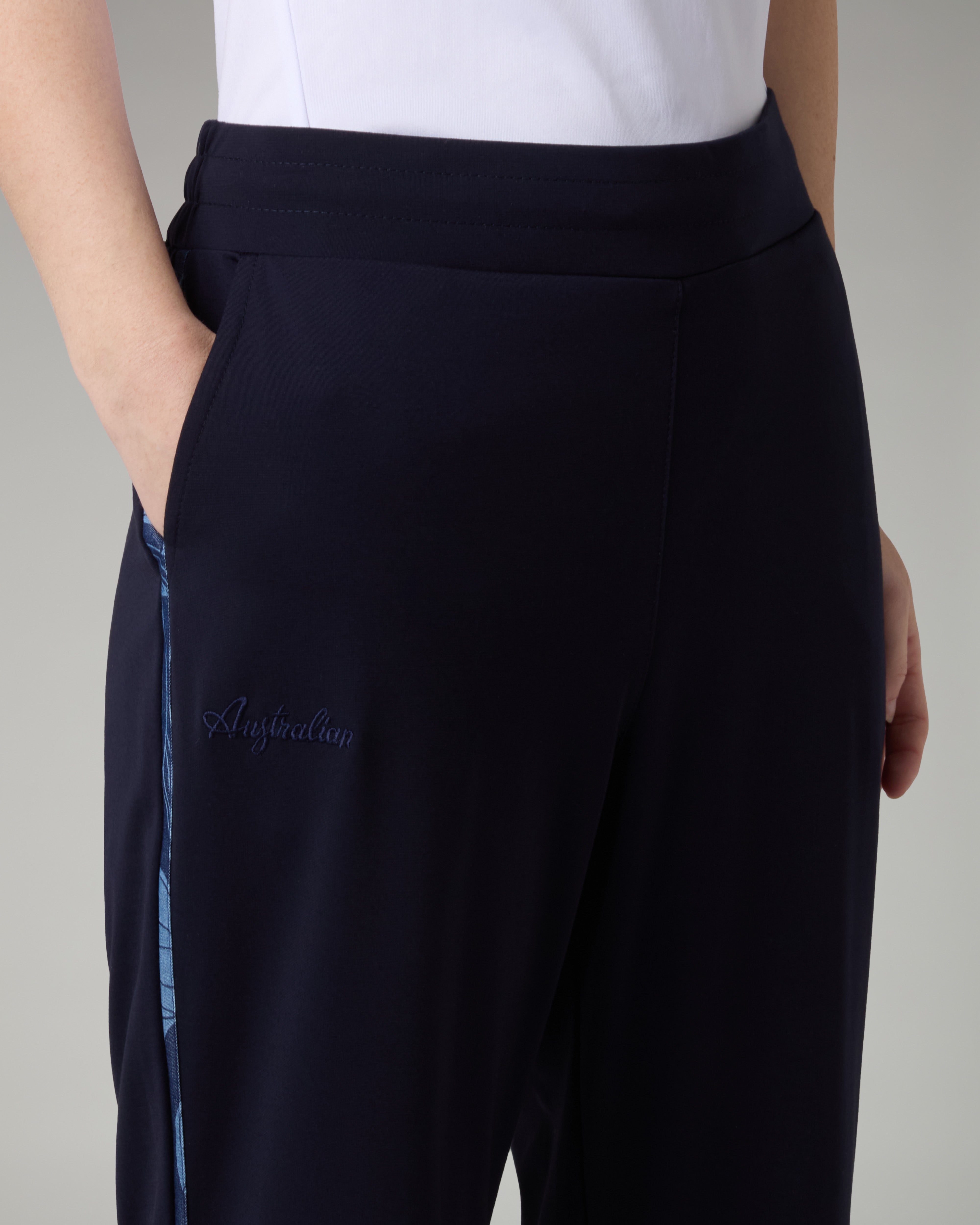australian-flow-chambray-tracksuit-eclipse-blue image 6
