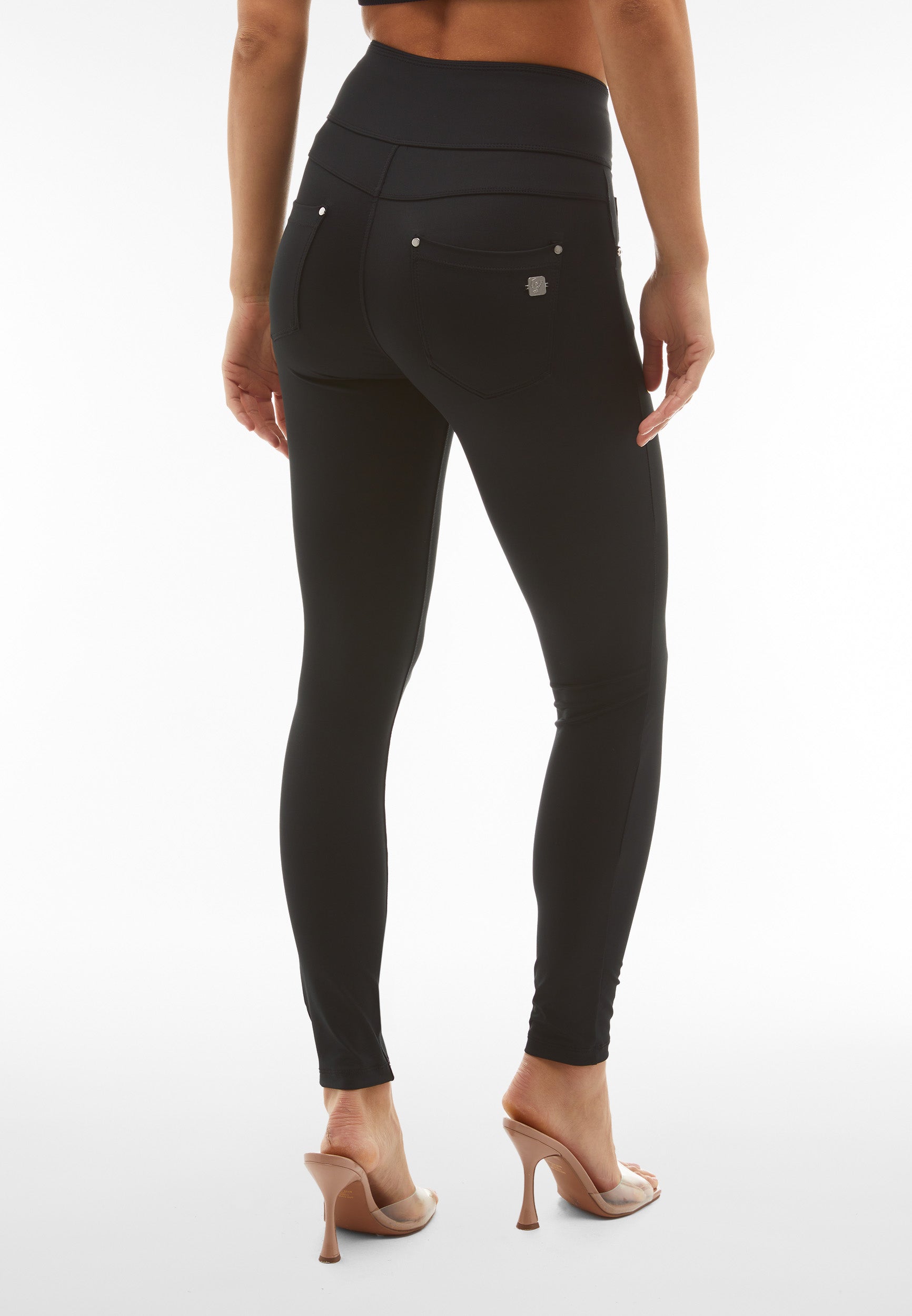 freddy-pantaloni-n-o-w-skinny-vita-alta-tessuto-traspirante-d-i-w-o image 5