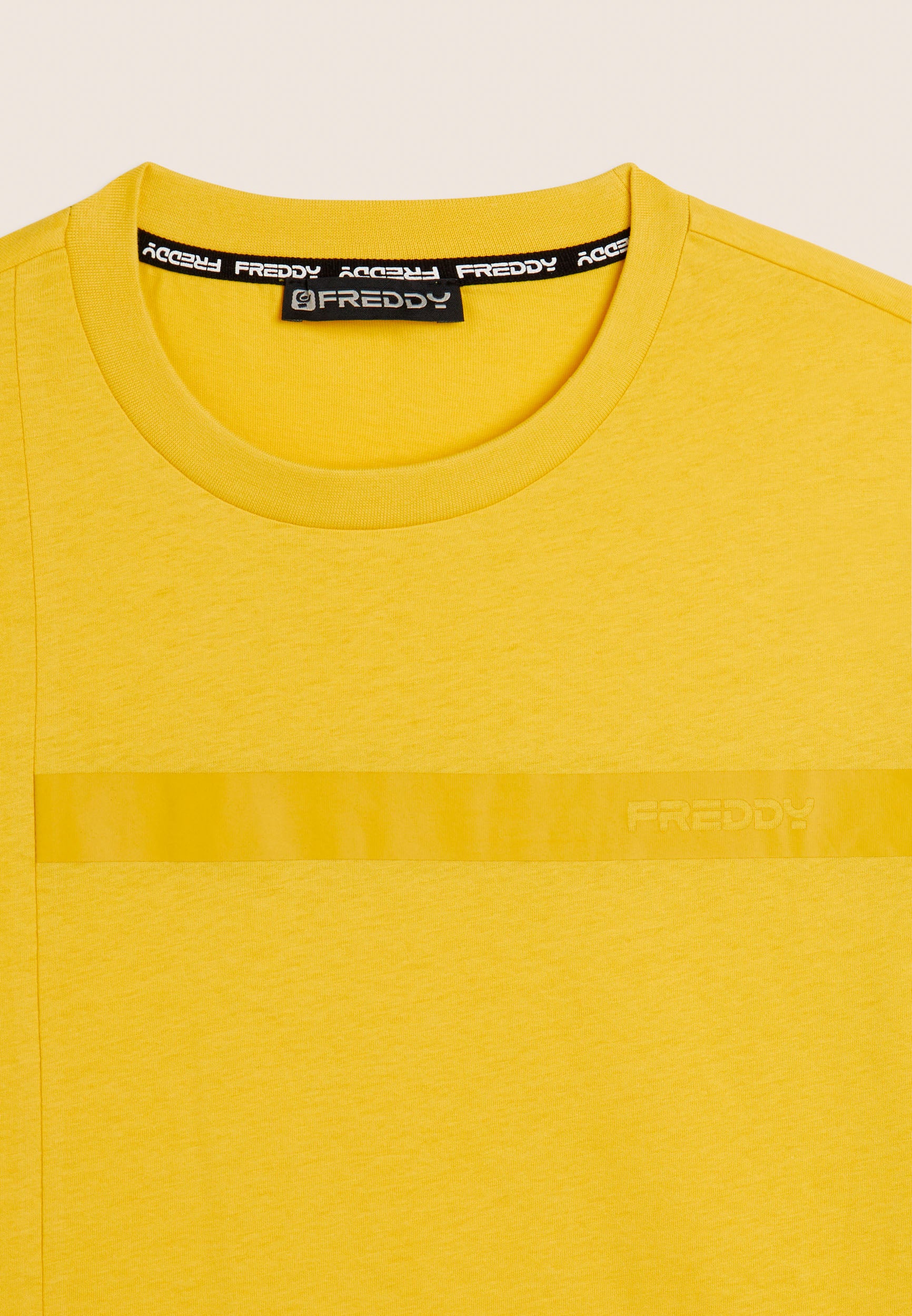 freddy-t-shirt-uomo-in-jersey-con-stampa-logo-tono-su-tono image 7