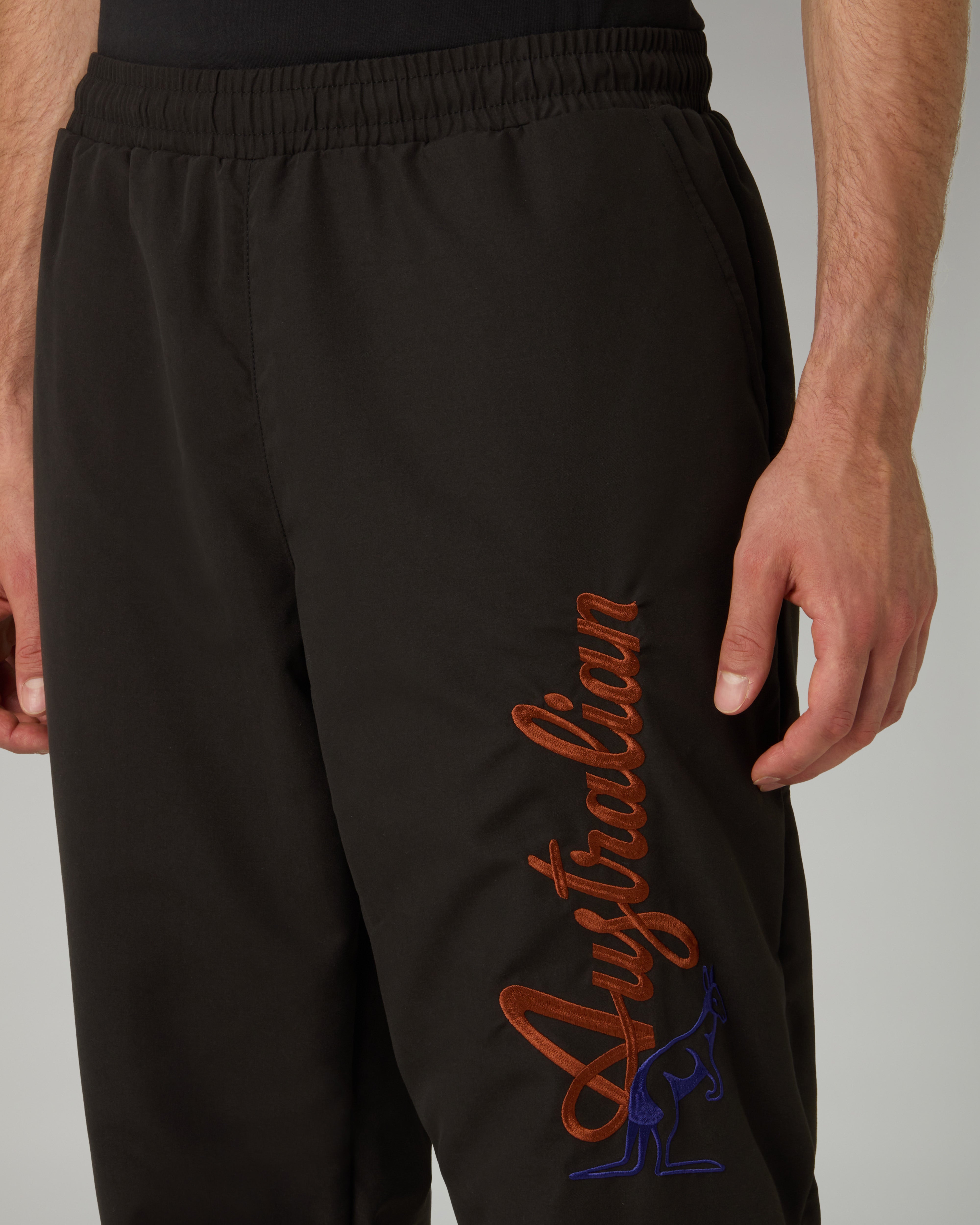 australian-rust-bumper-track-pant-pantalone-microtouch-nero-con-zip image 5